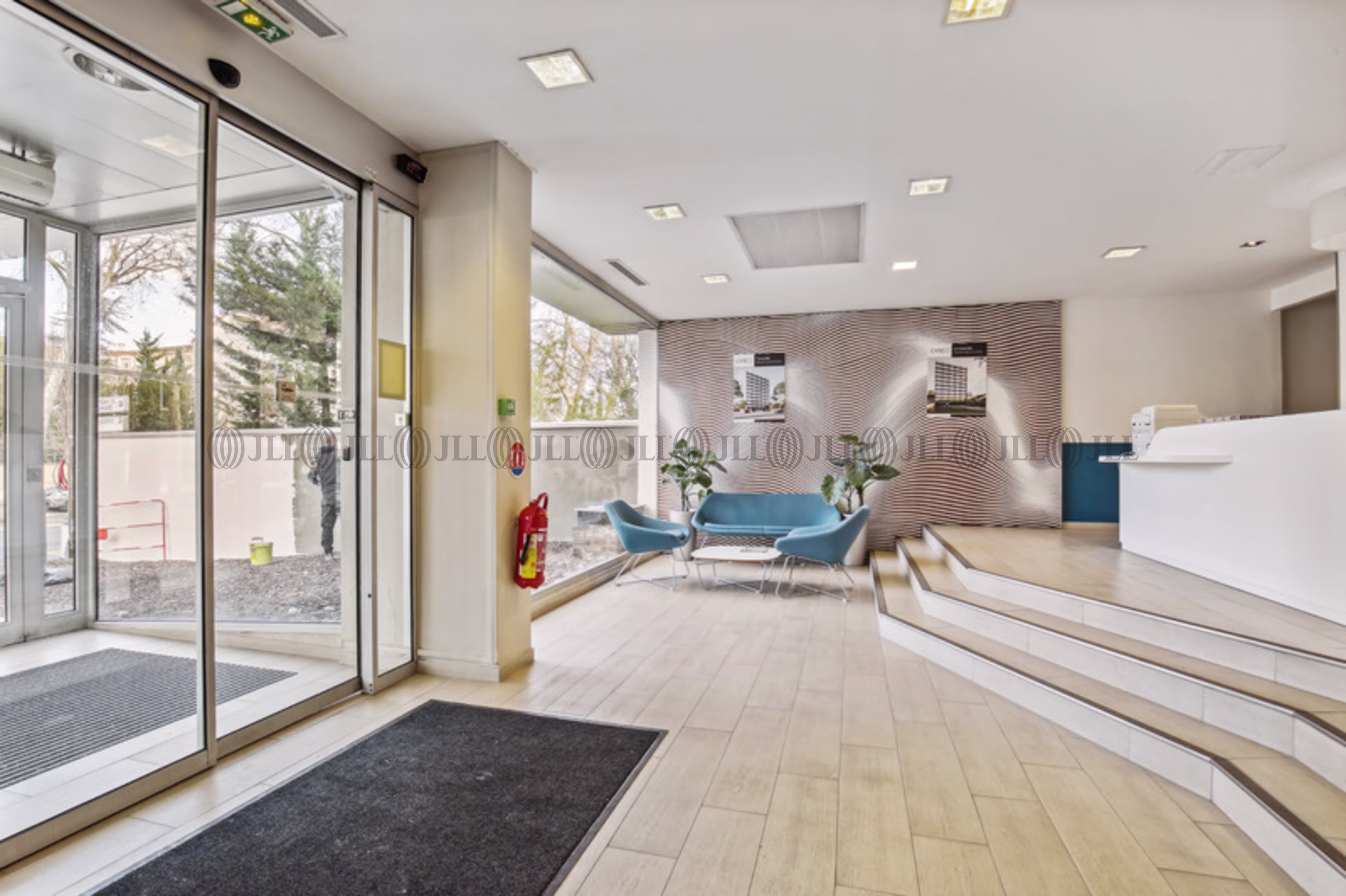 147 AVENUE PAUL DOUMER