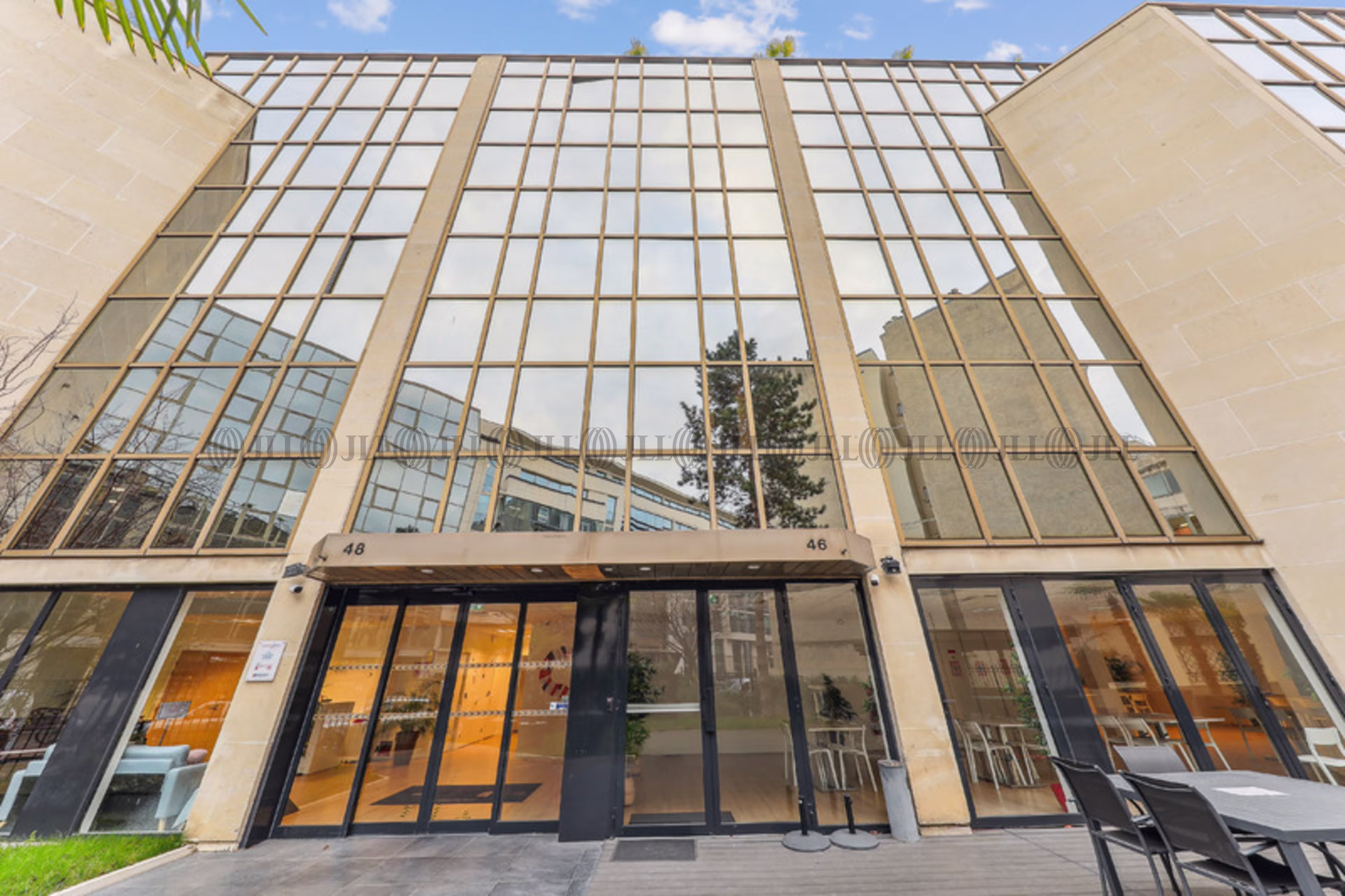 46-48 RUE RASPAIL