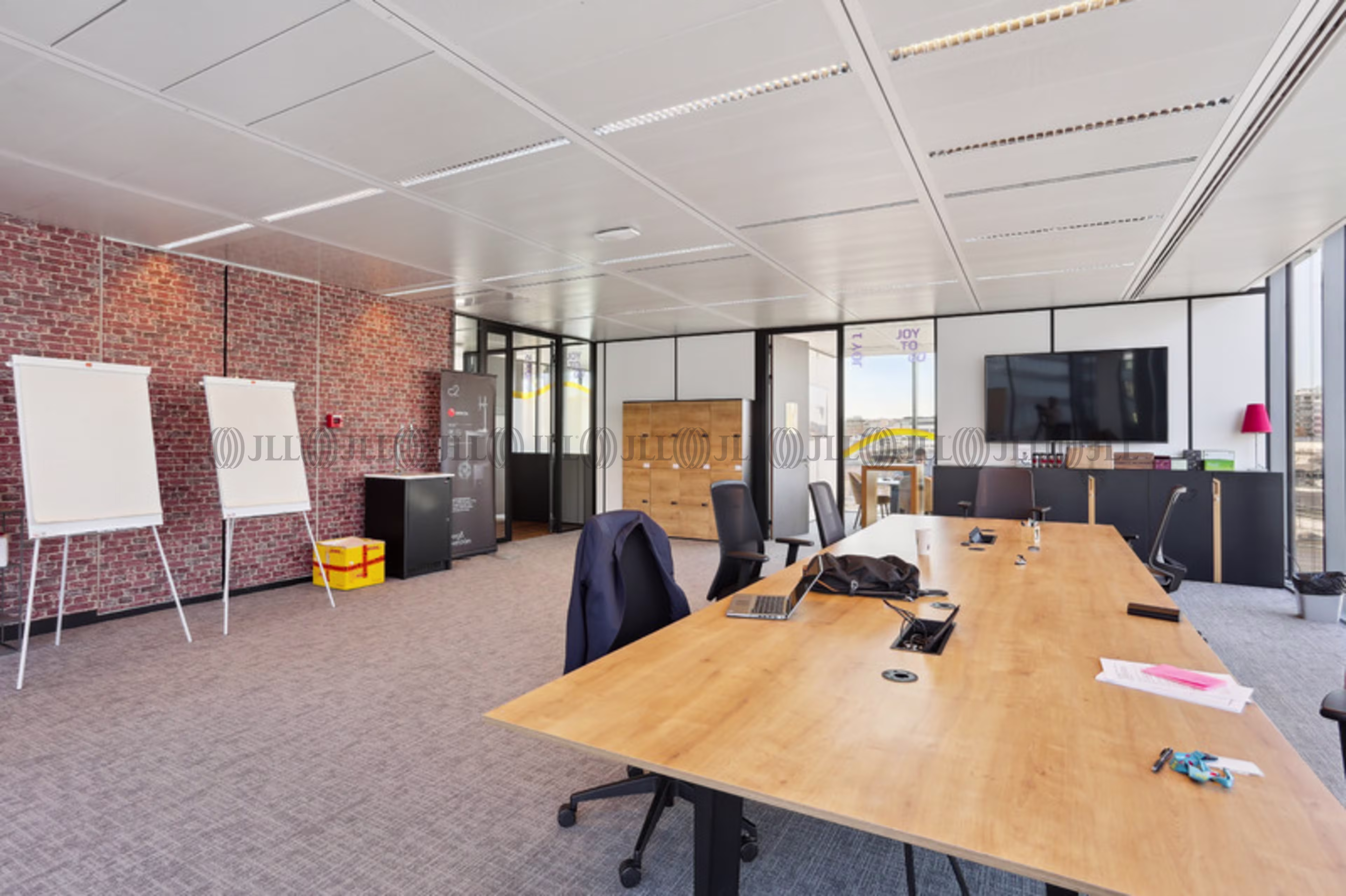 53 BOULEVARD ORNANO