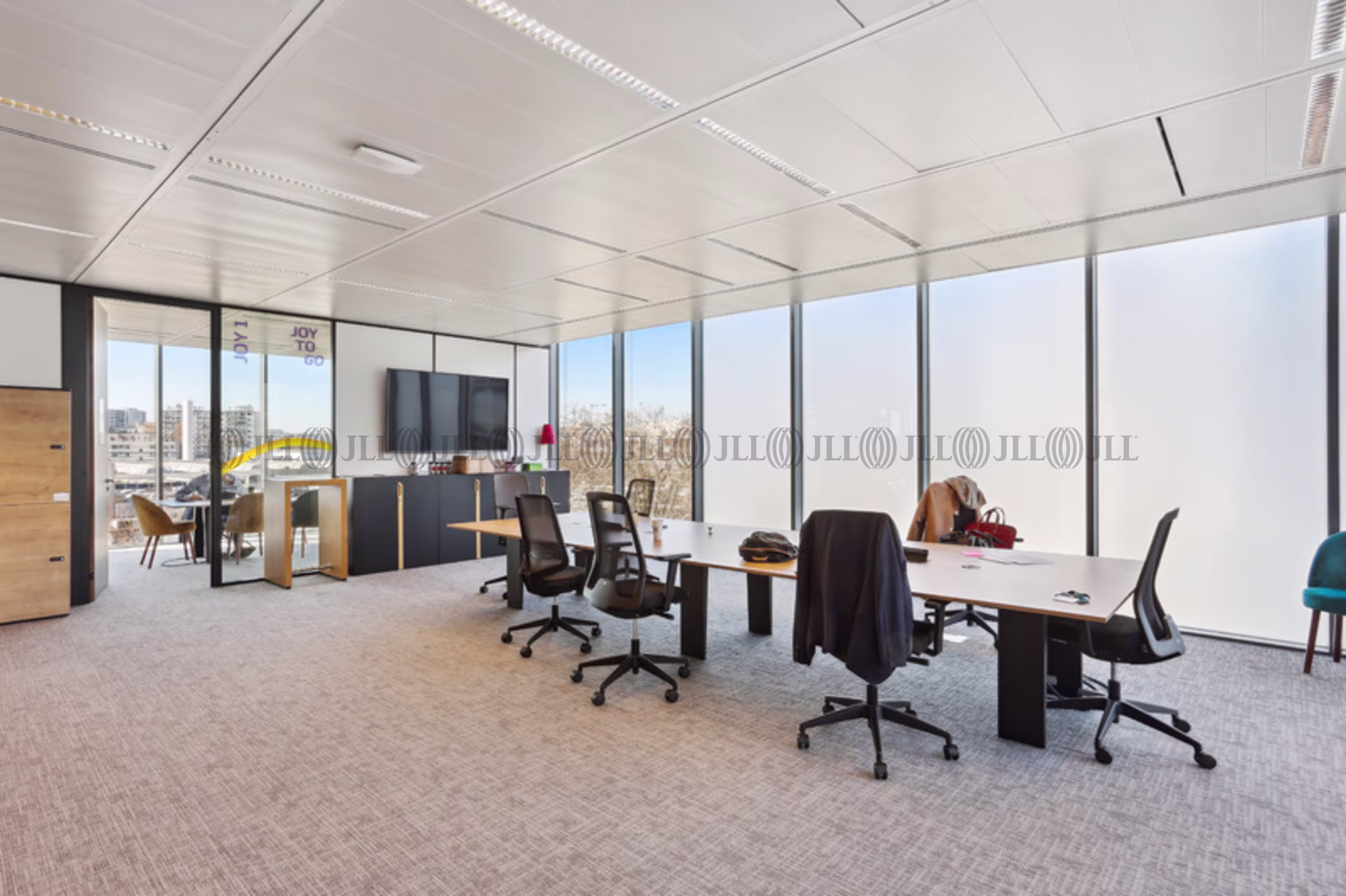 53 BOULEVARD ORNANO