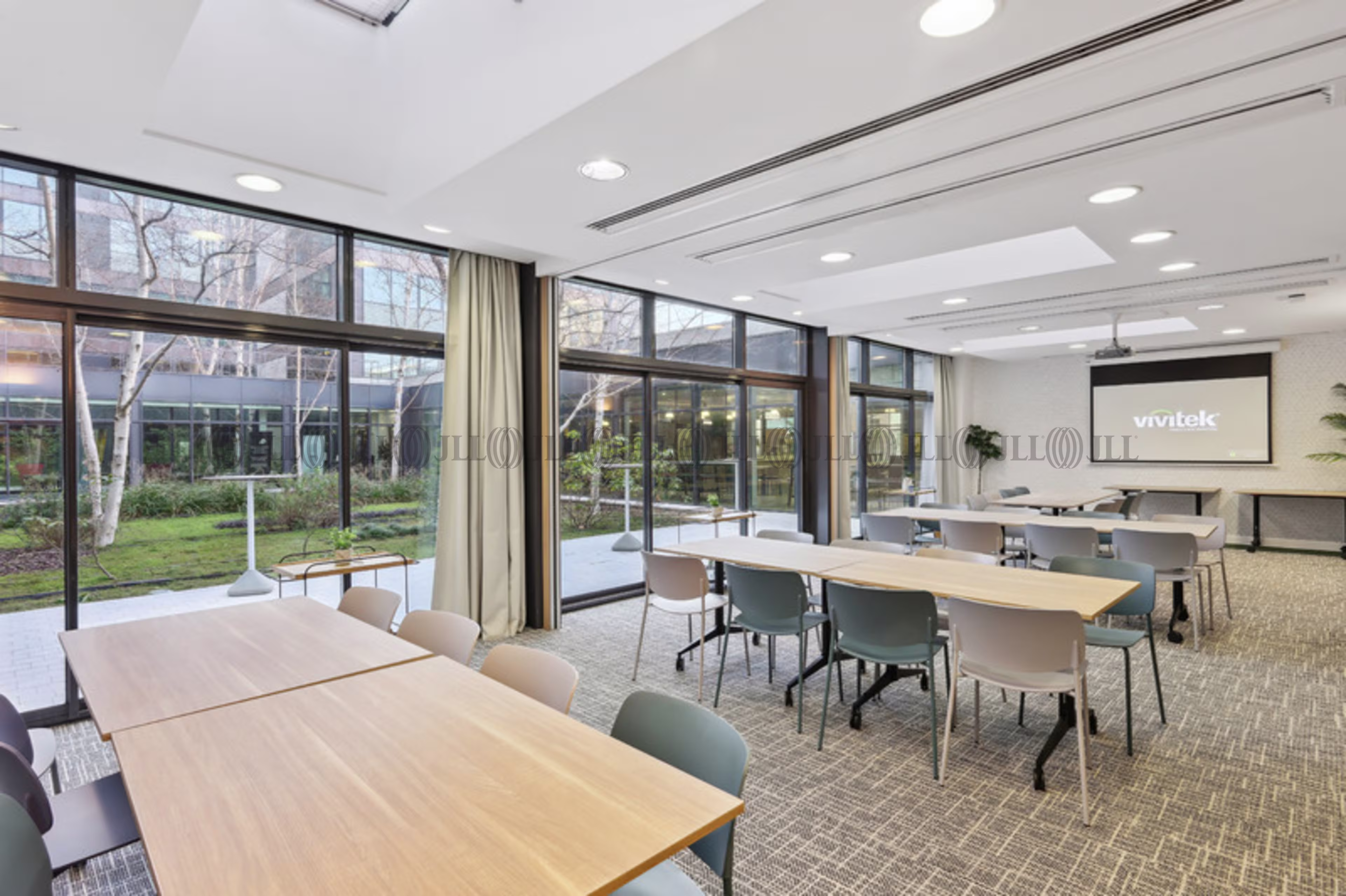 266 AVENUE DU PRESIDENT WILSON