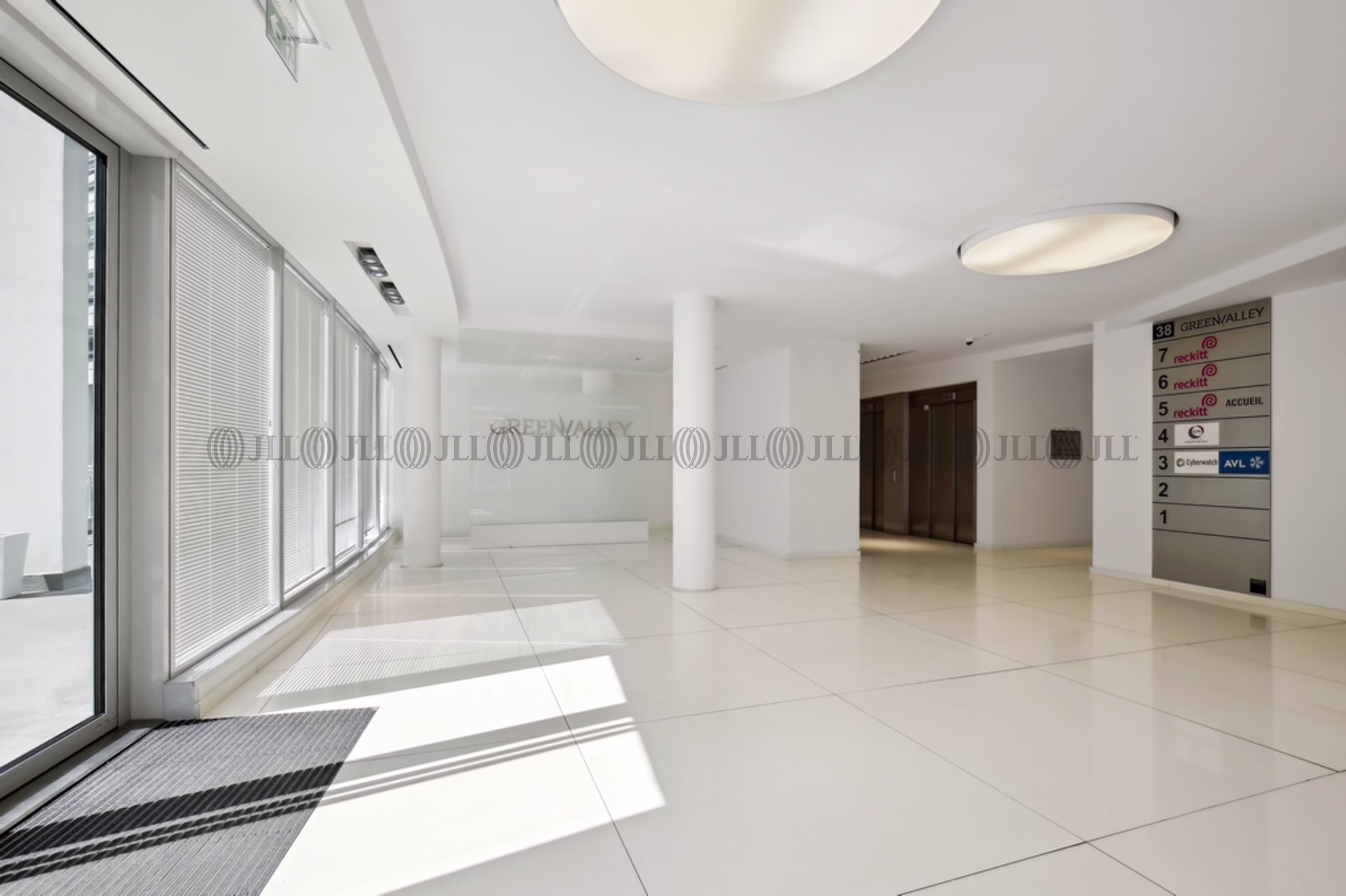 38-40 RUE VICTOR BASCH