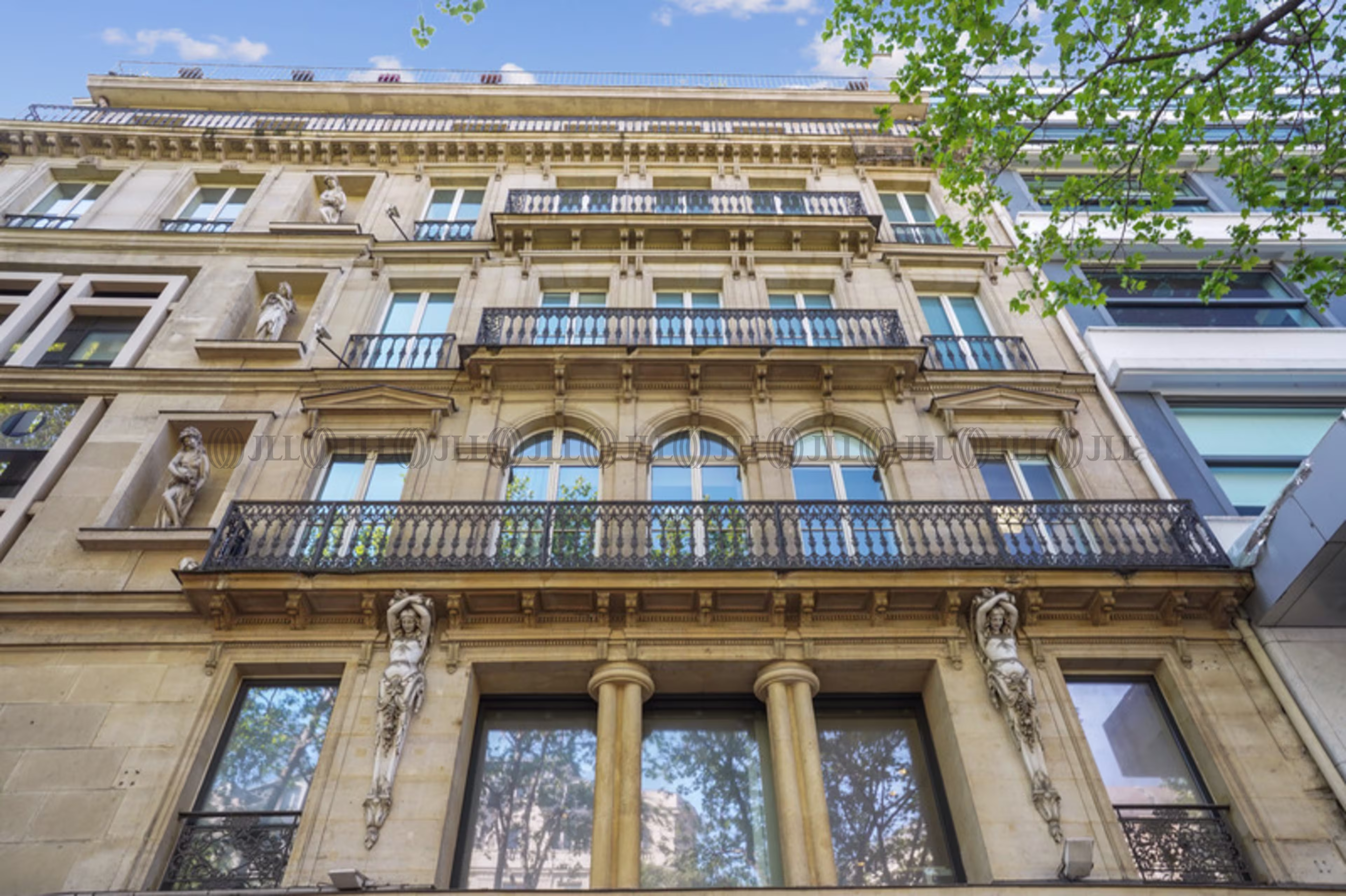 13-15 BOULEVARD DE LA MADELEINE