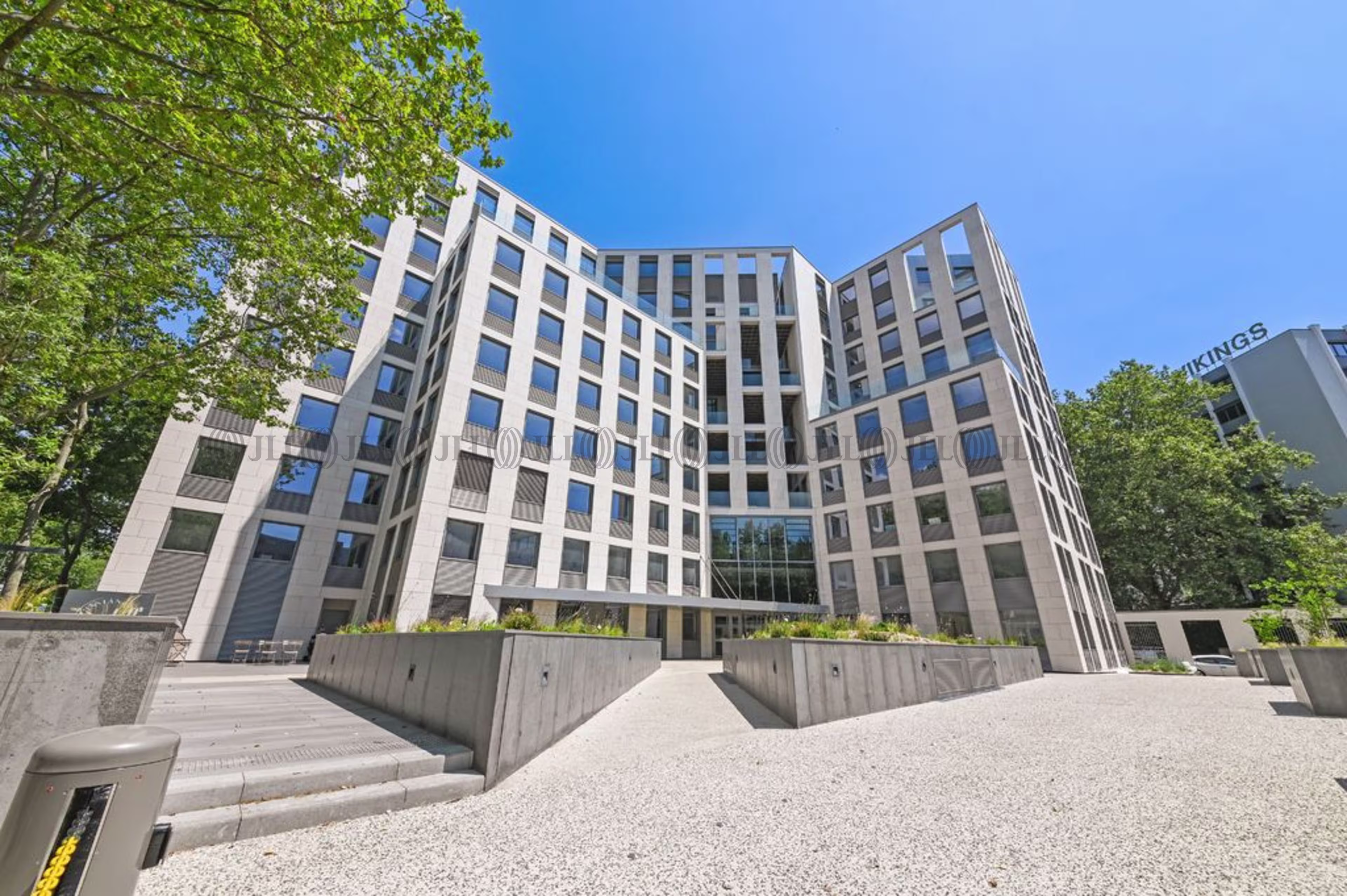 81 BOULEVARD DE LA BATAILLE DE STALINGRAD