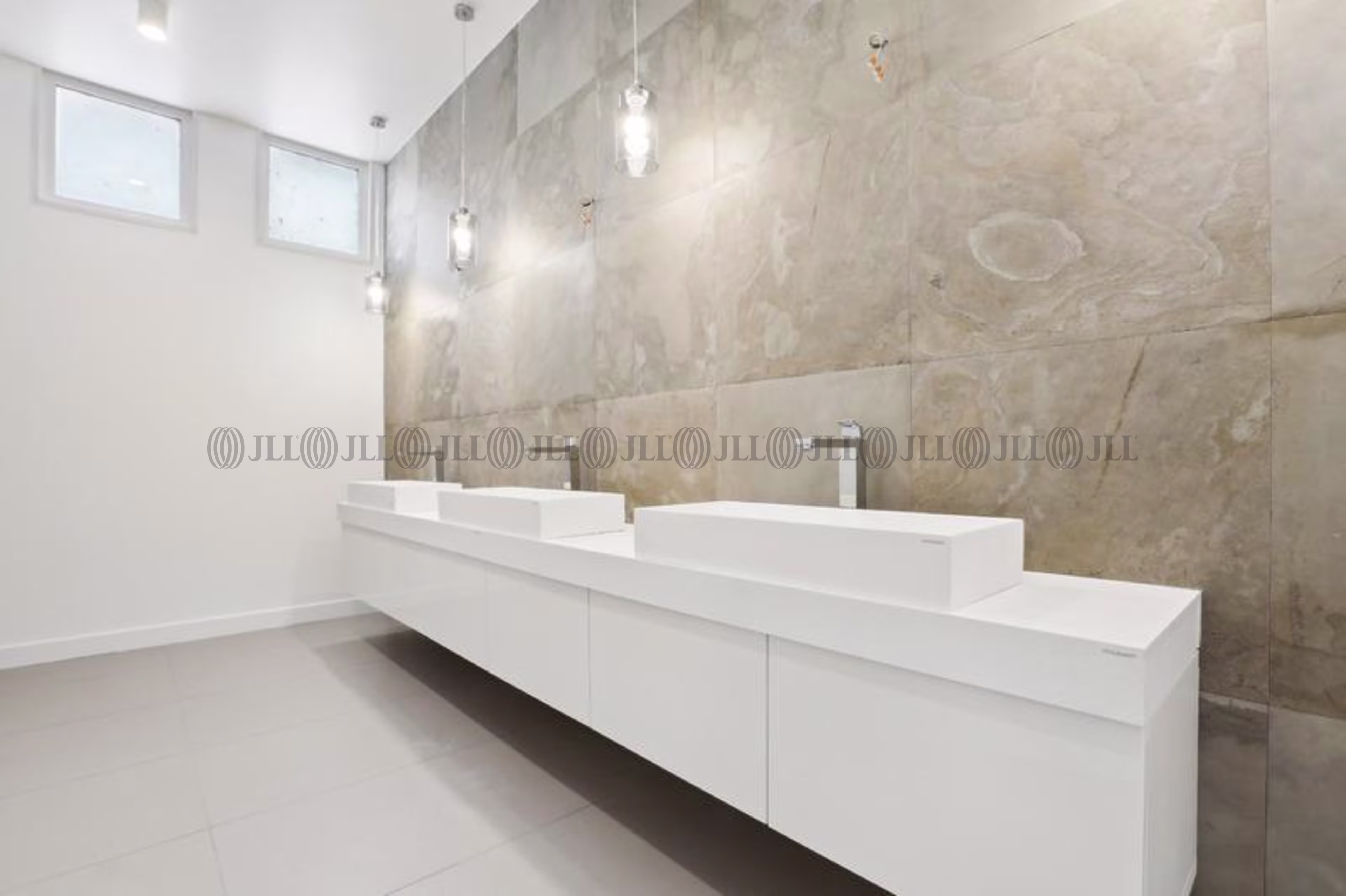 23-23BIS AVENUE D'ITALIE