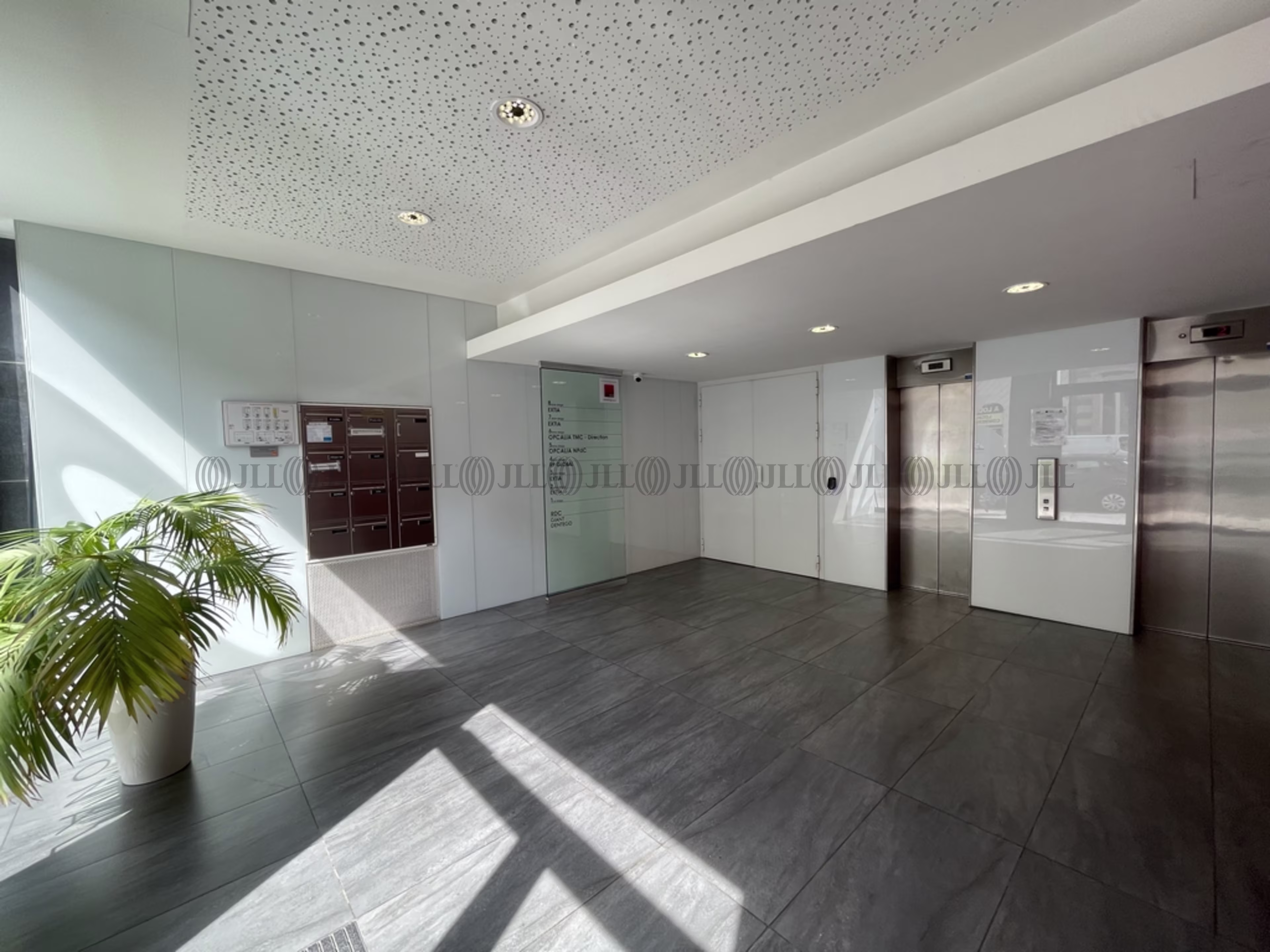 96 RUE NATIONALE