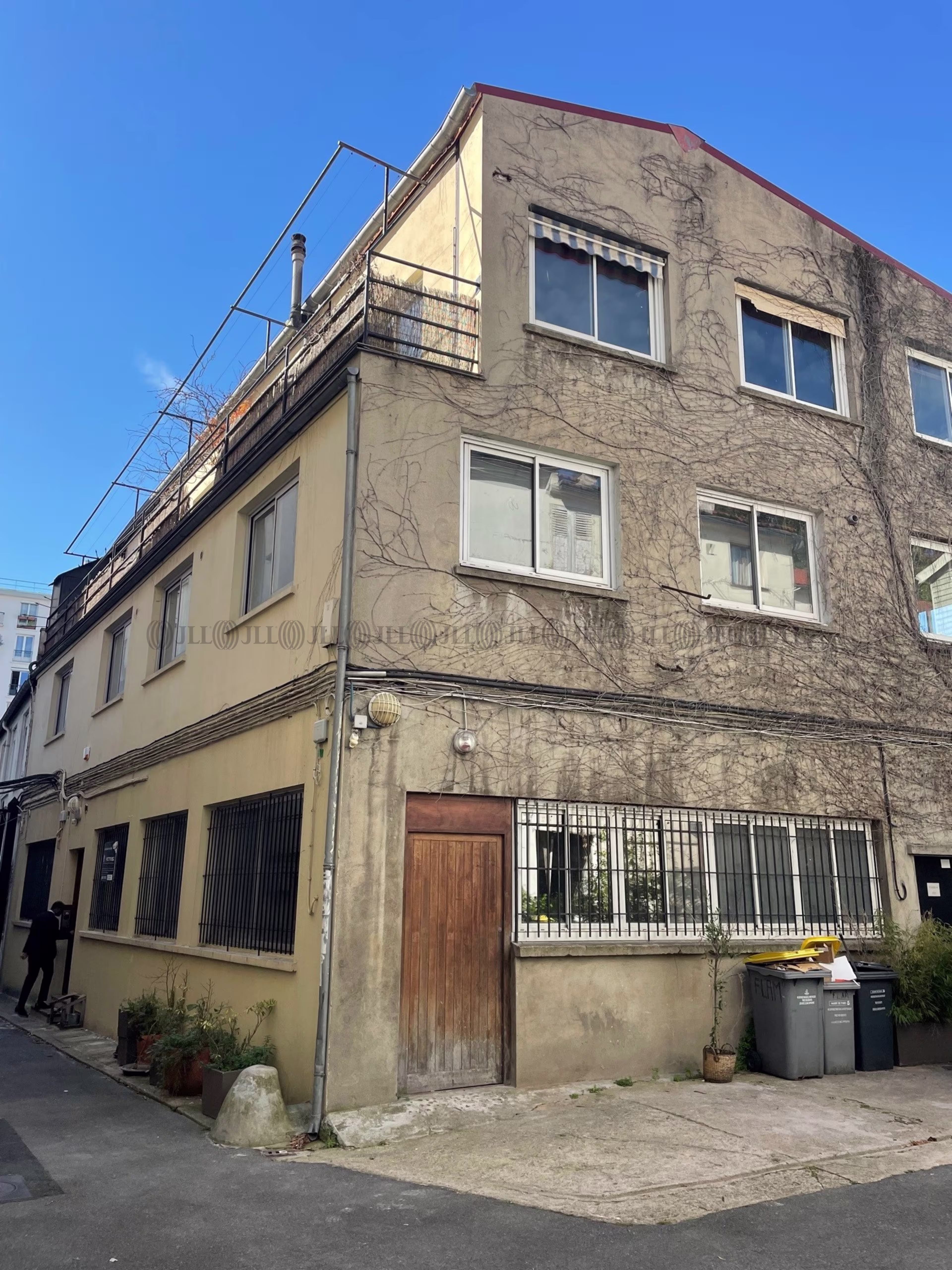 8 BOULEVARD DE MENILMONTANT