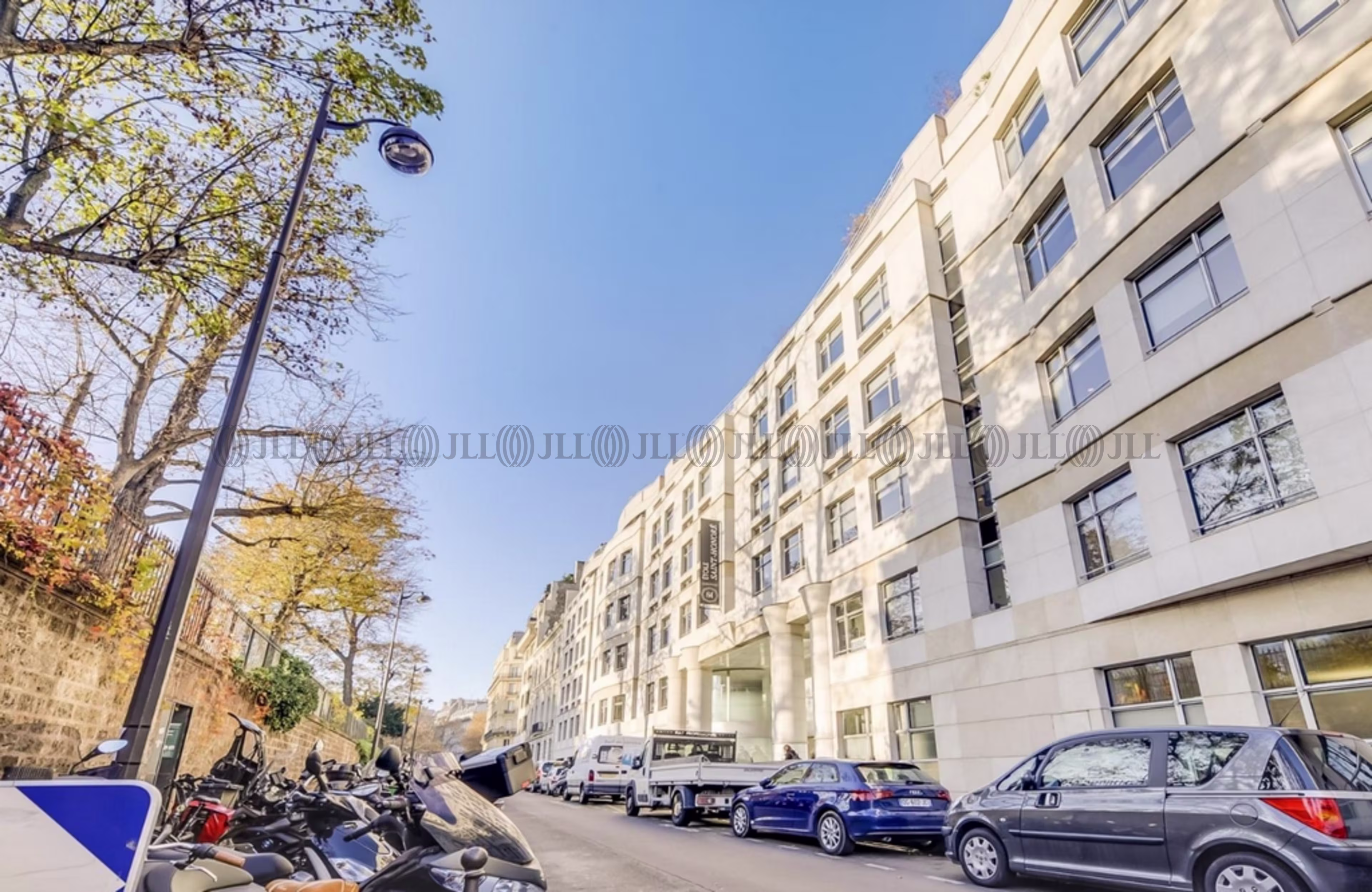 21-25 RUE BALZAC