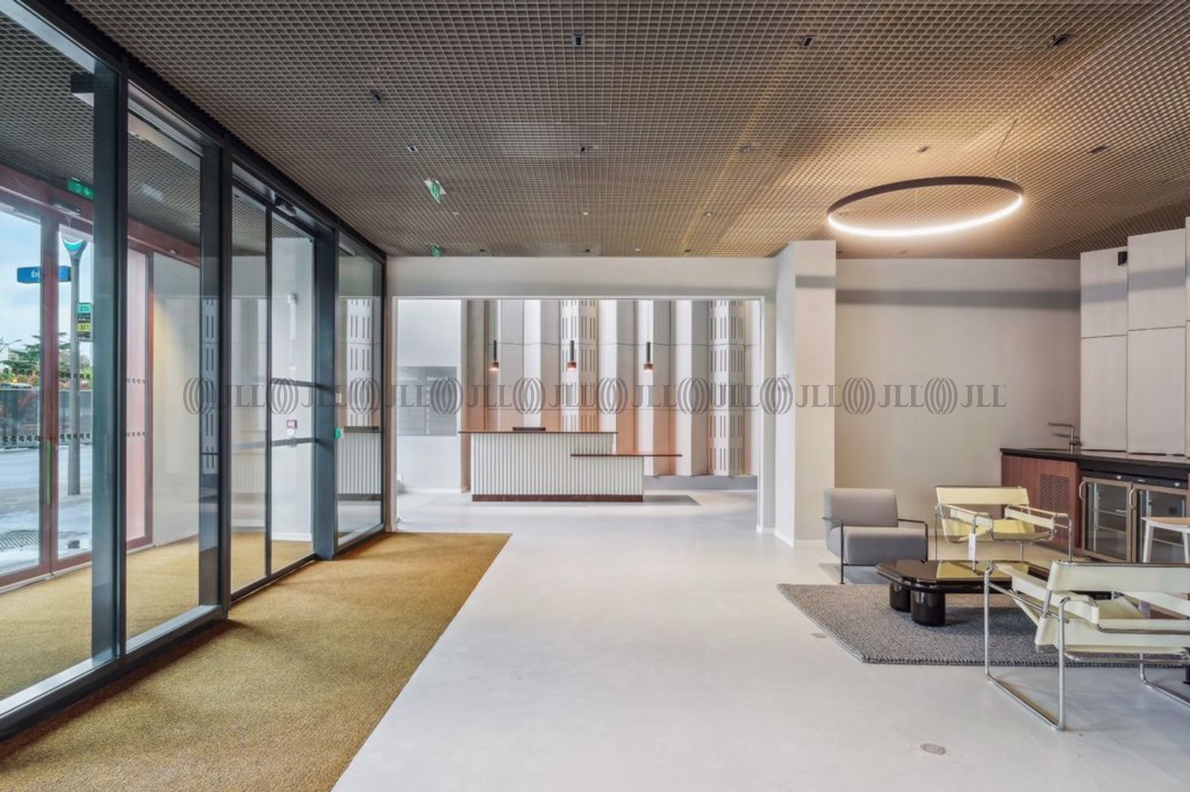 30 AVENUE LEON GAUMONT