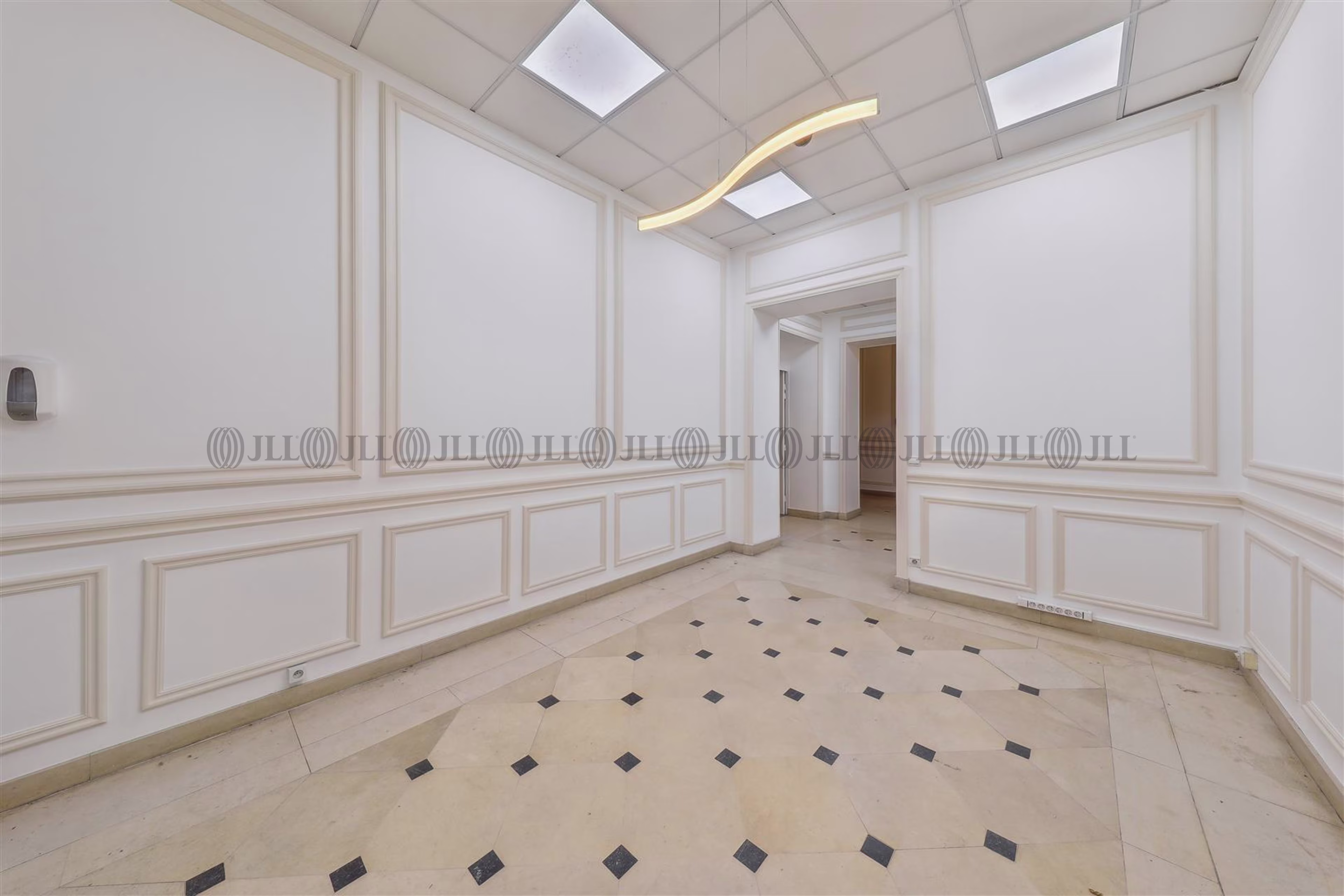 61 RUE HENRI BARBUSSE