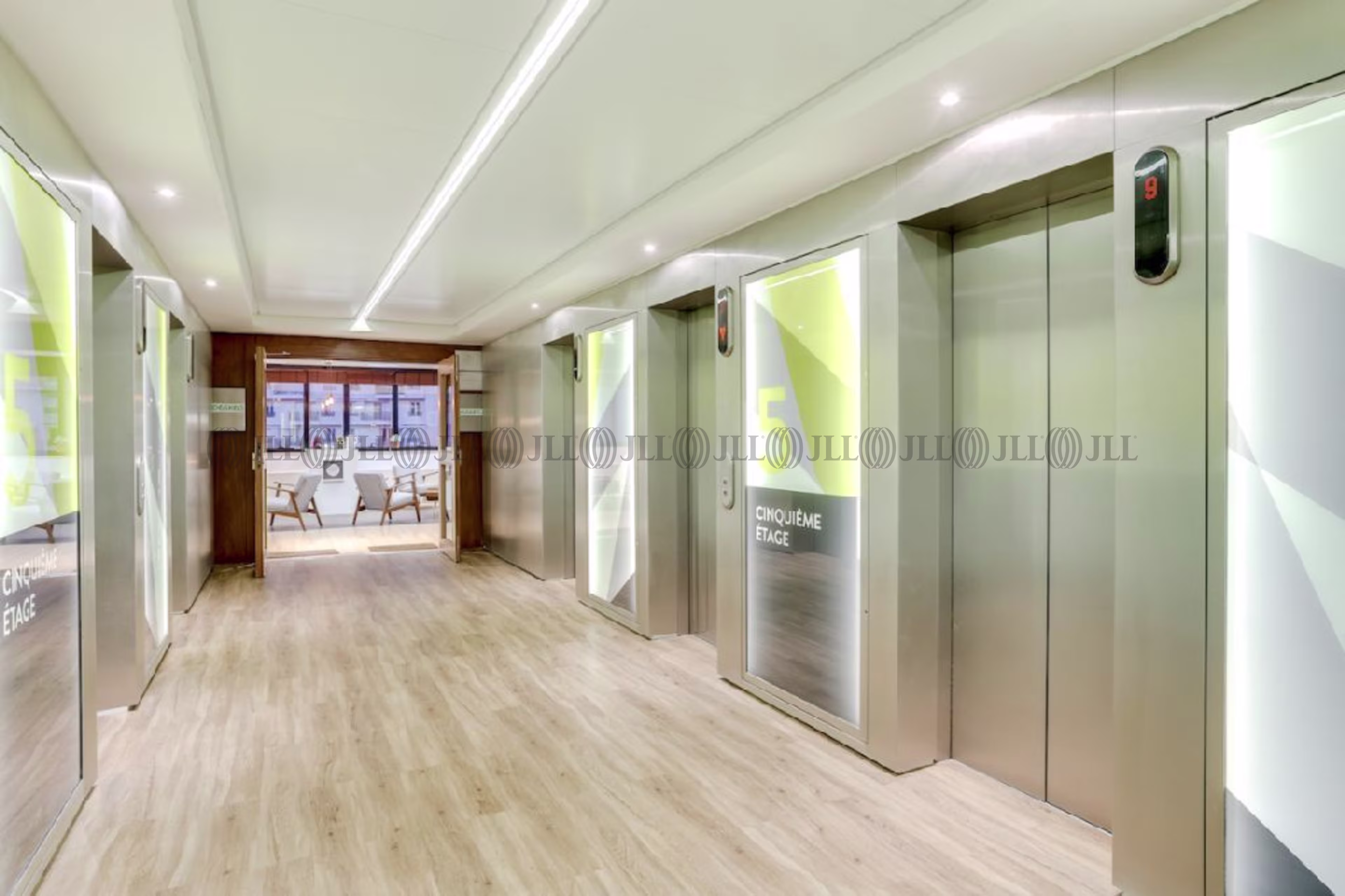 44 AVENUE GEORGES POMPIDOU