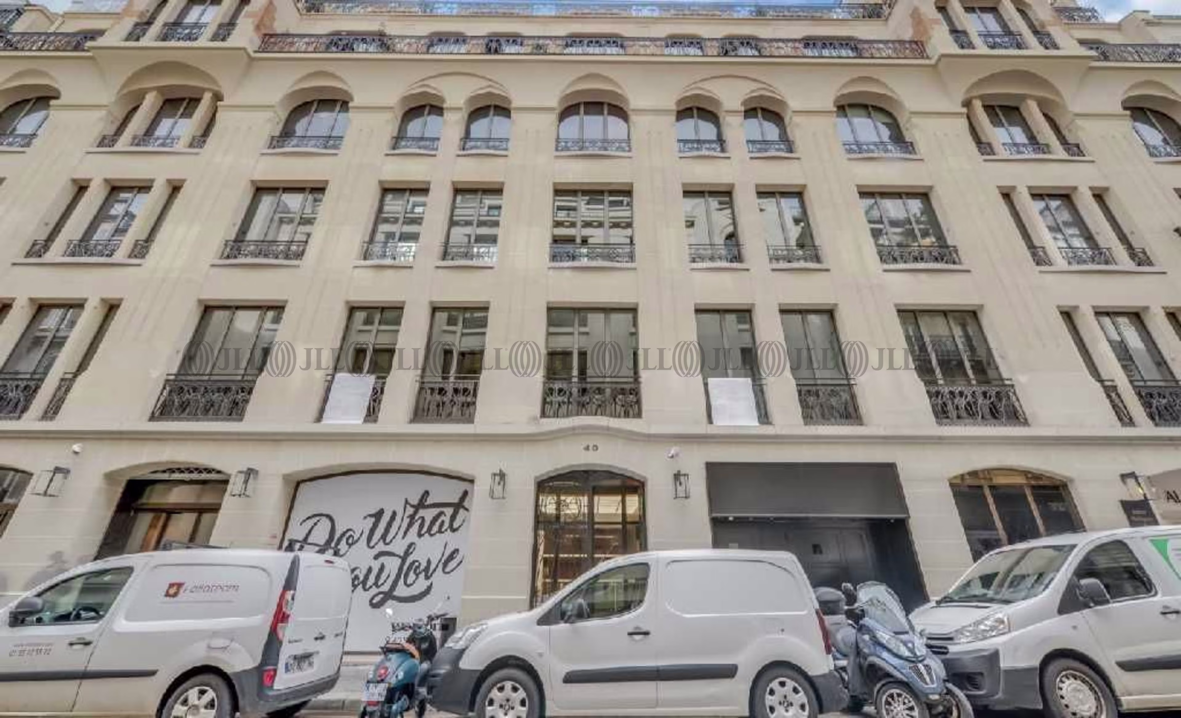 40-42 RUE DU COLISEE