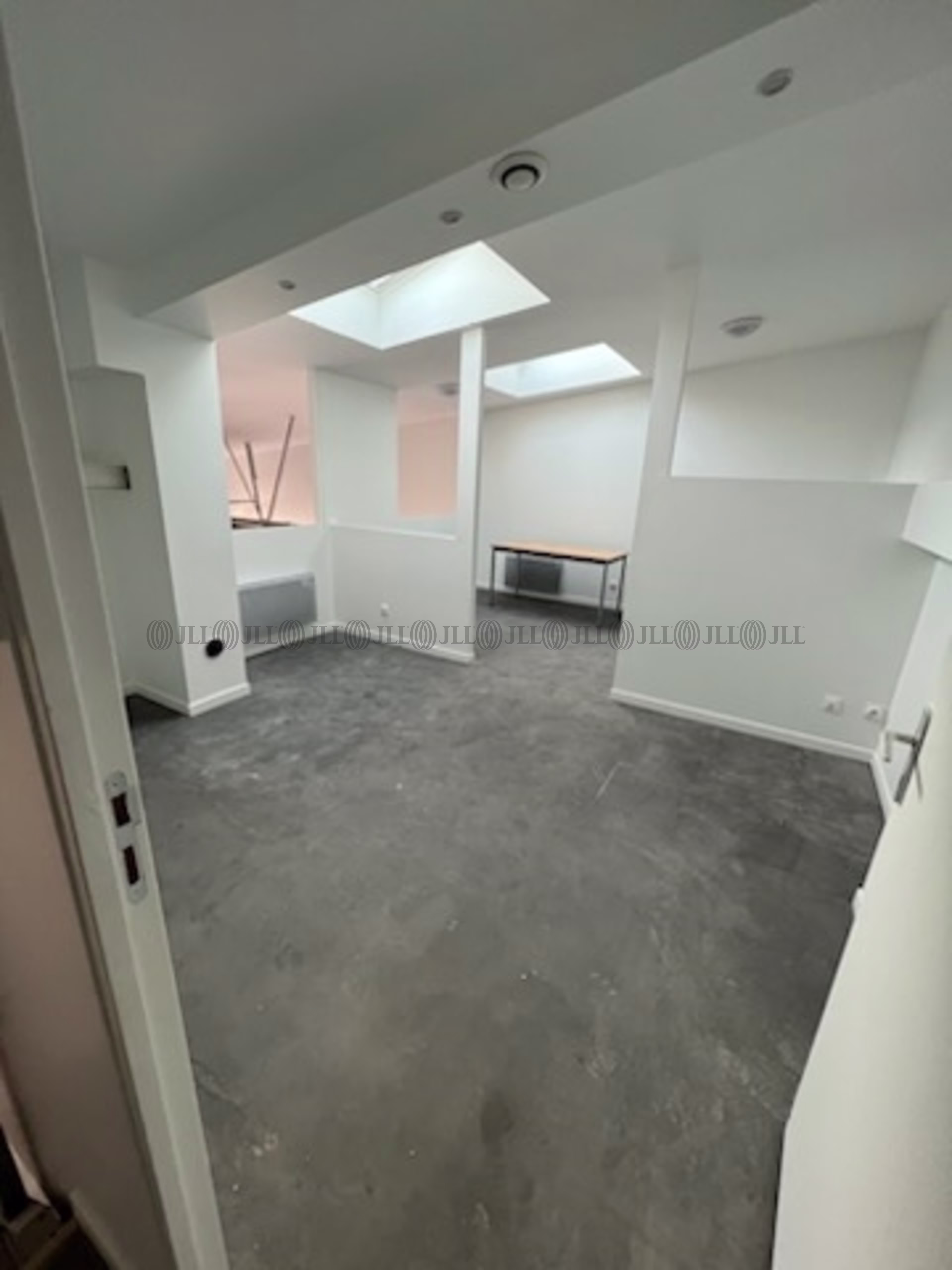 4 BOULEVARD CARNOT