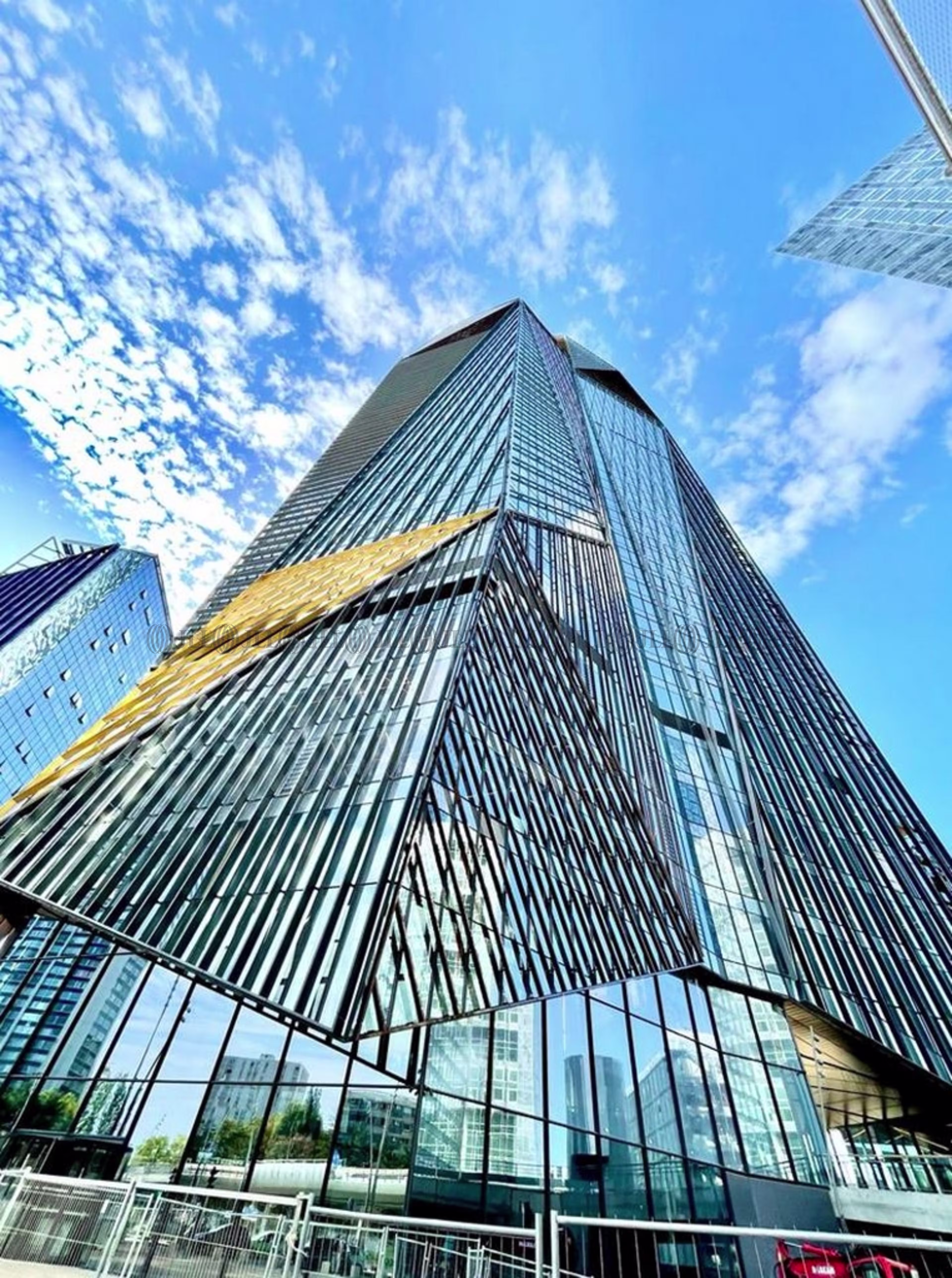 52 AVENUE DU GENERAL DE GAULLE