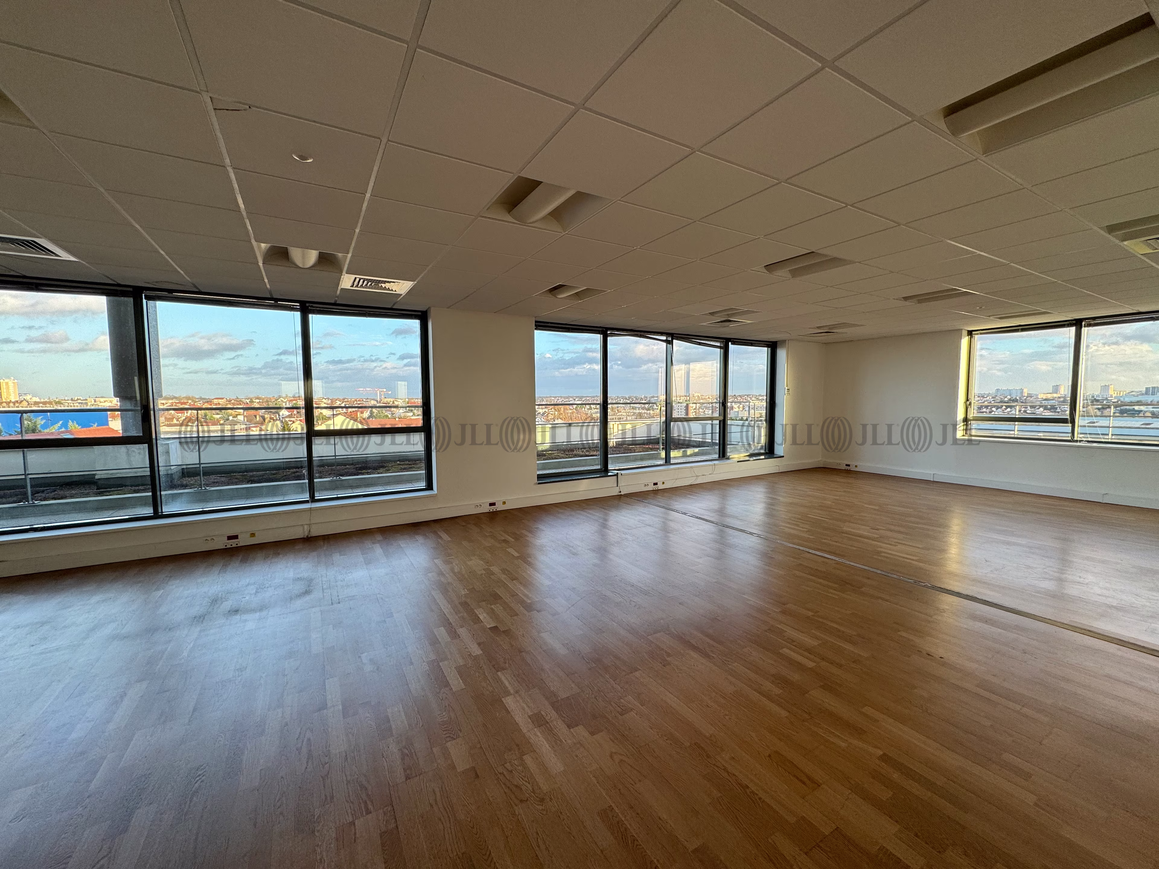 21 BOULEVARD JEAN MONNET