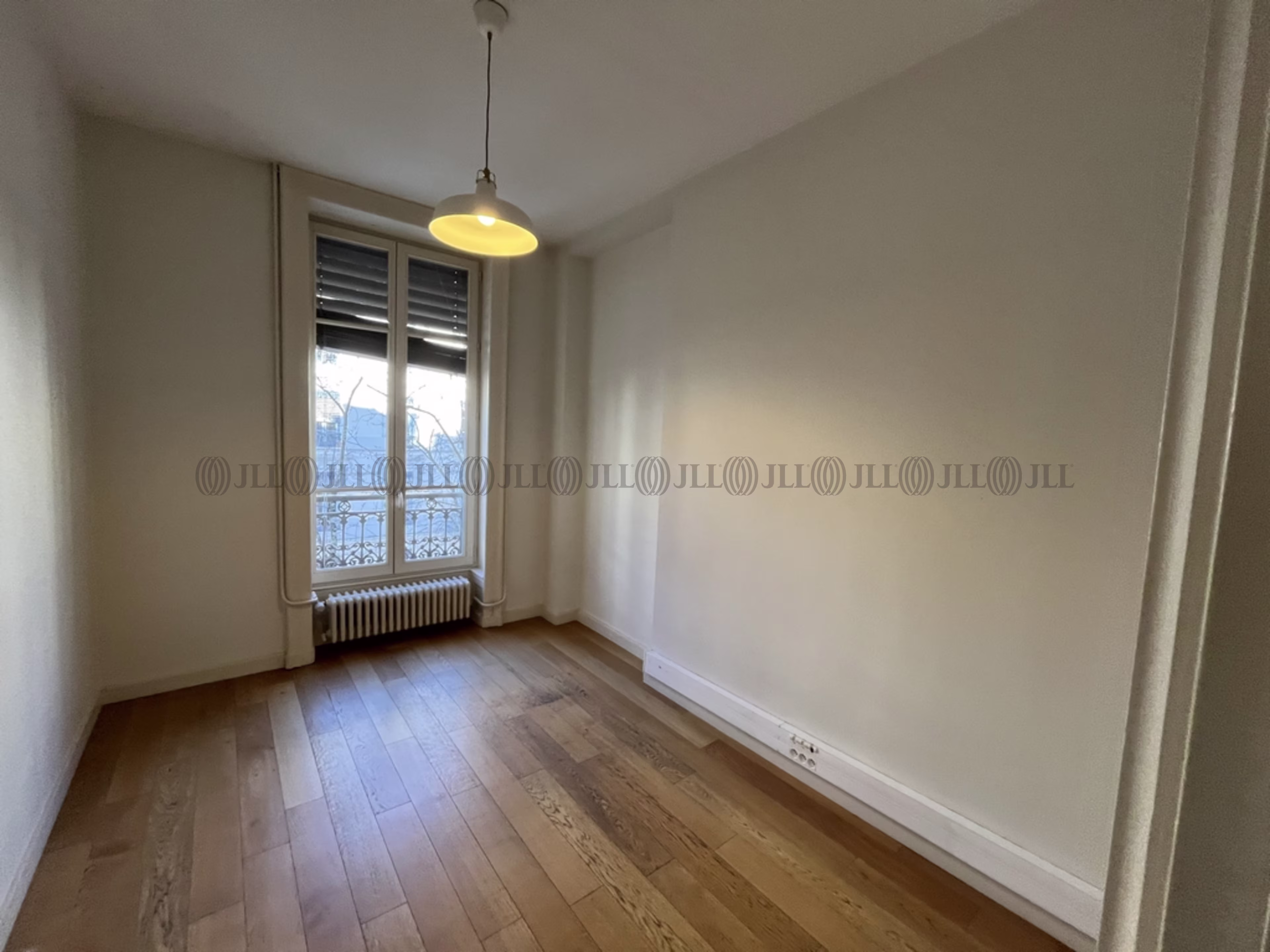 45 RUE DE LA REPUBLIQUE