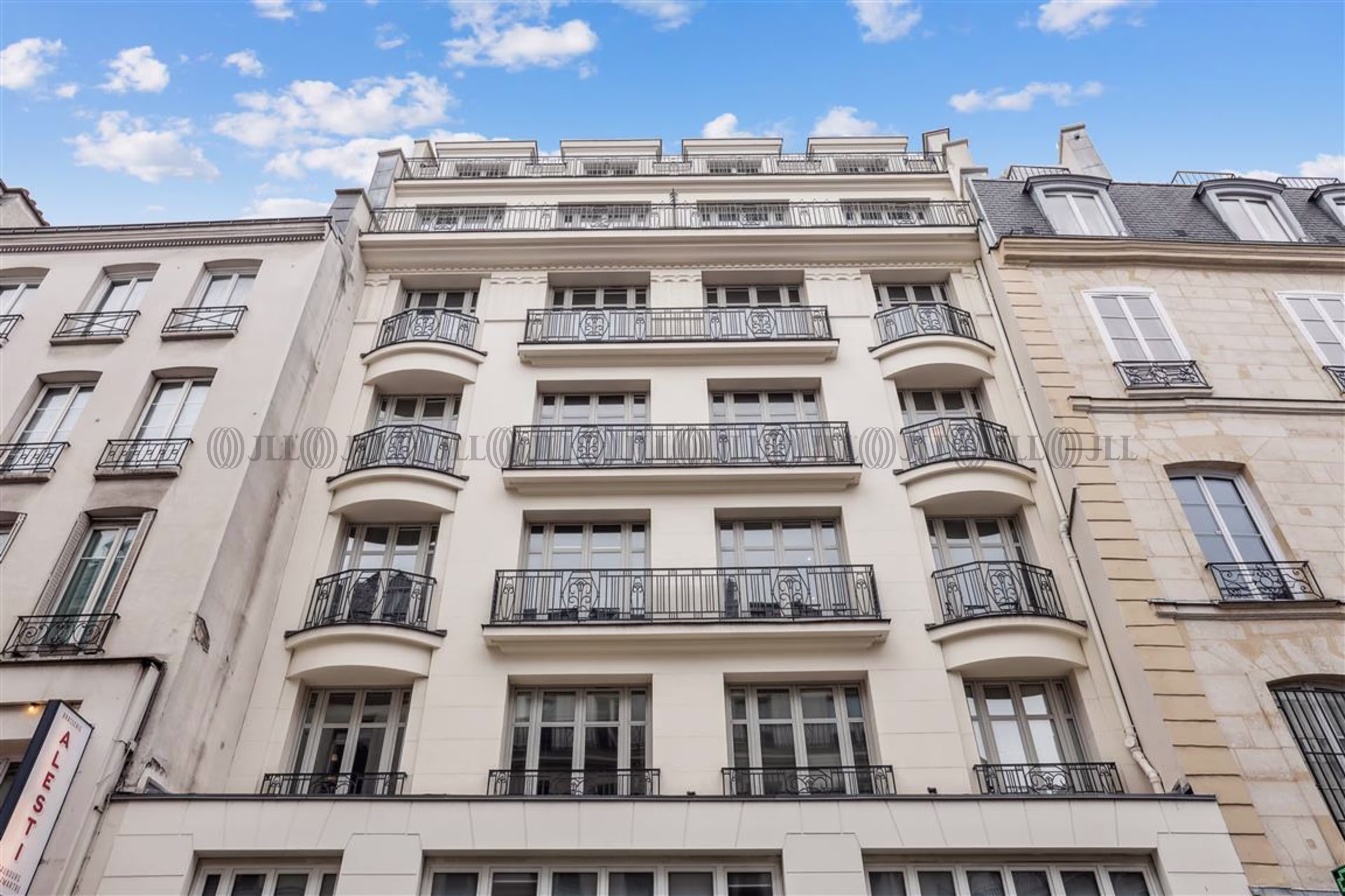 15 RUE DU FAUBOURG MONTMARTRE