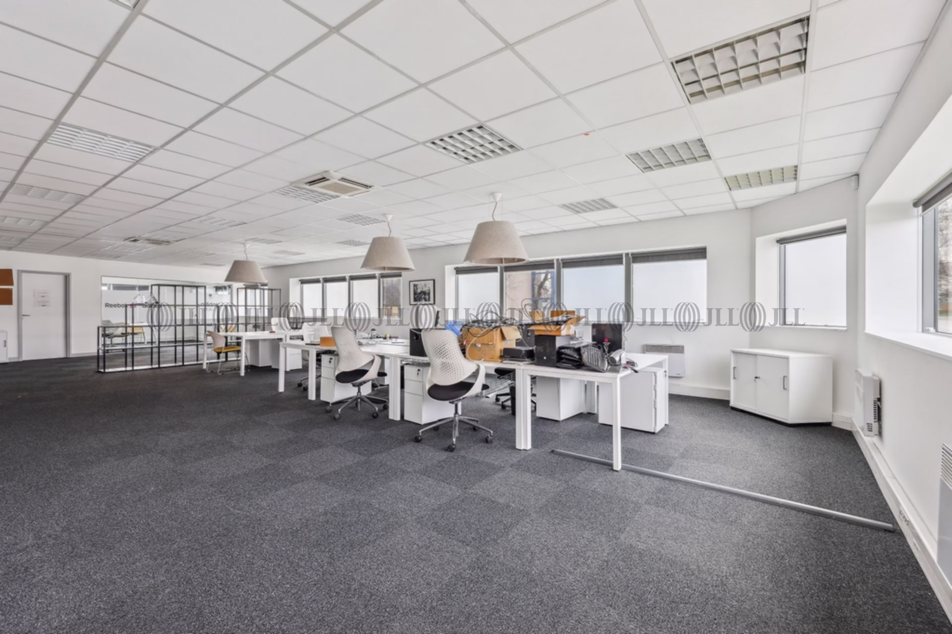 27A ALLEE LAVOISIER