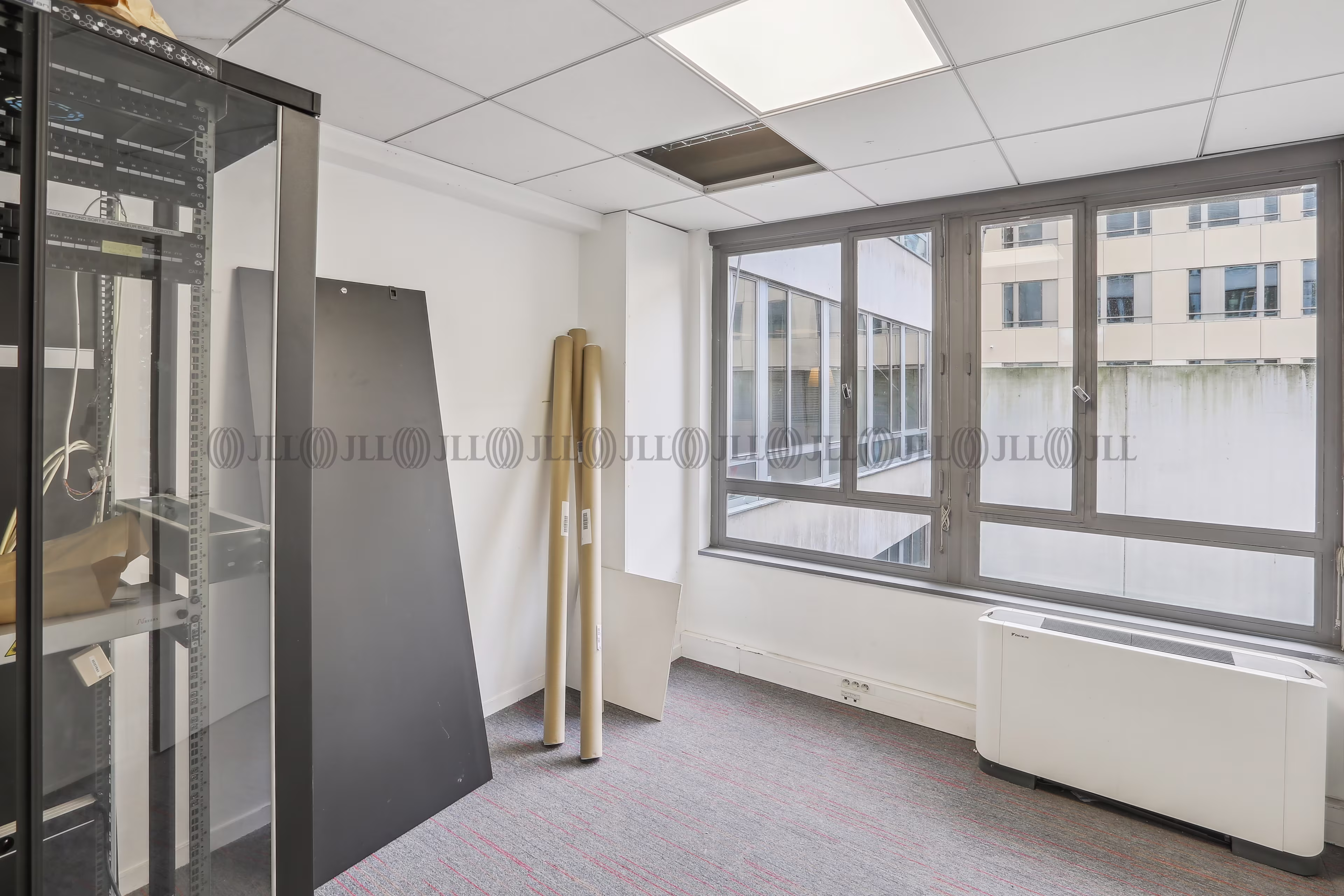 15 RUE DU MIDI