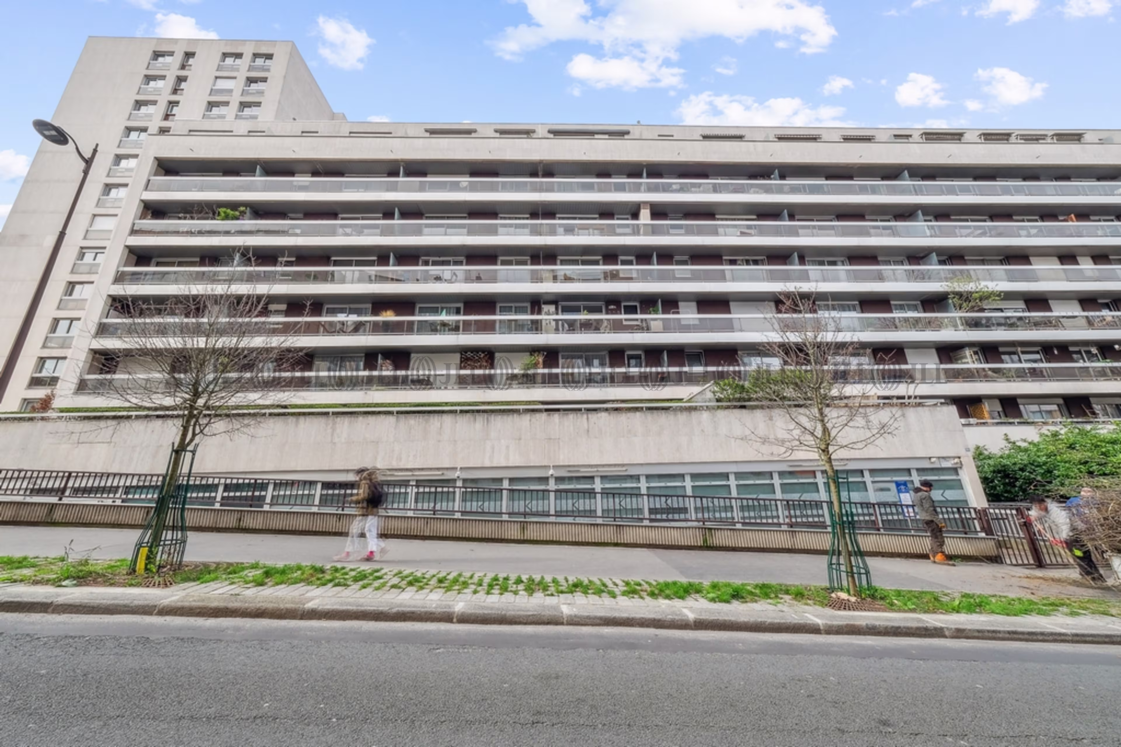 42-44 RUE CHARCOT