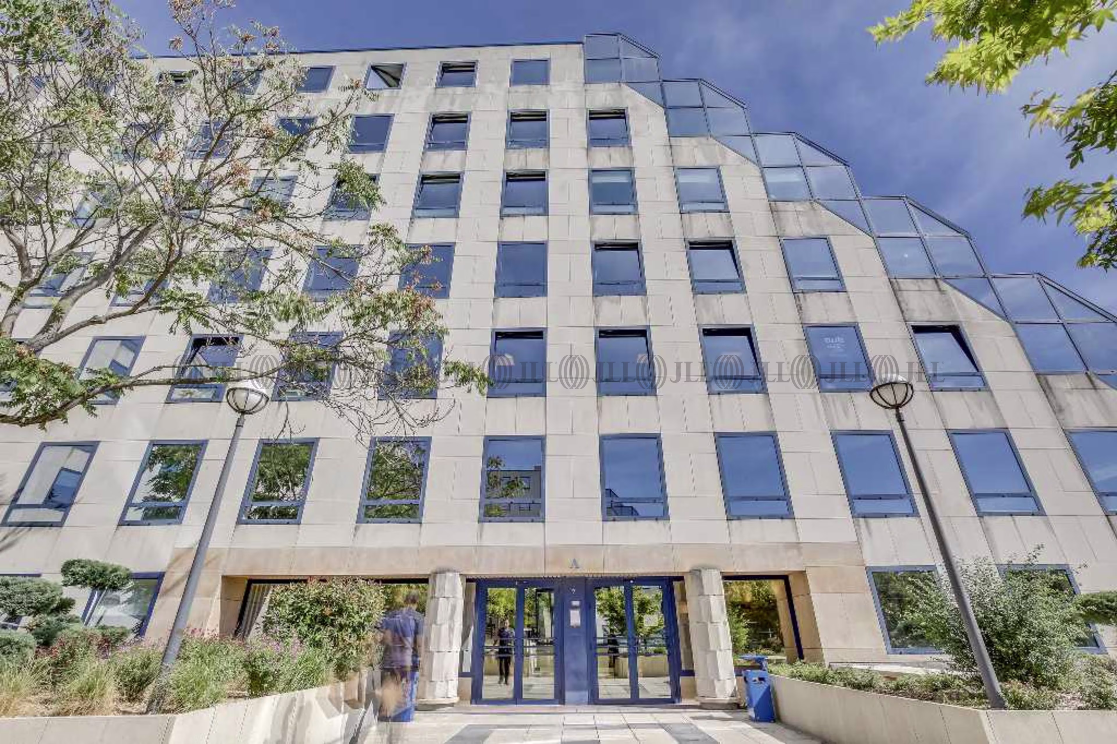 2 RUE DE LA RENAISSANCE