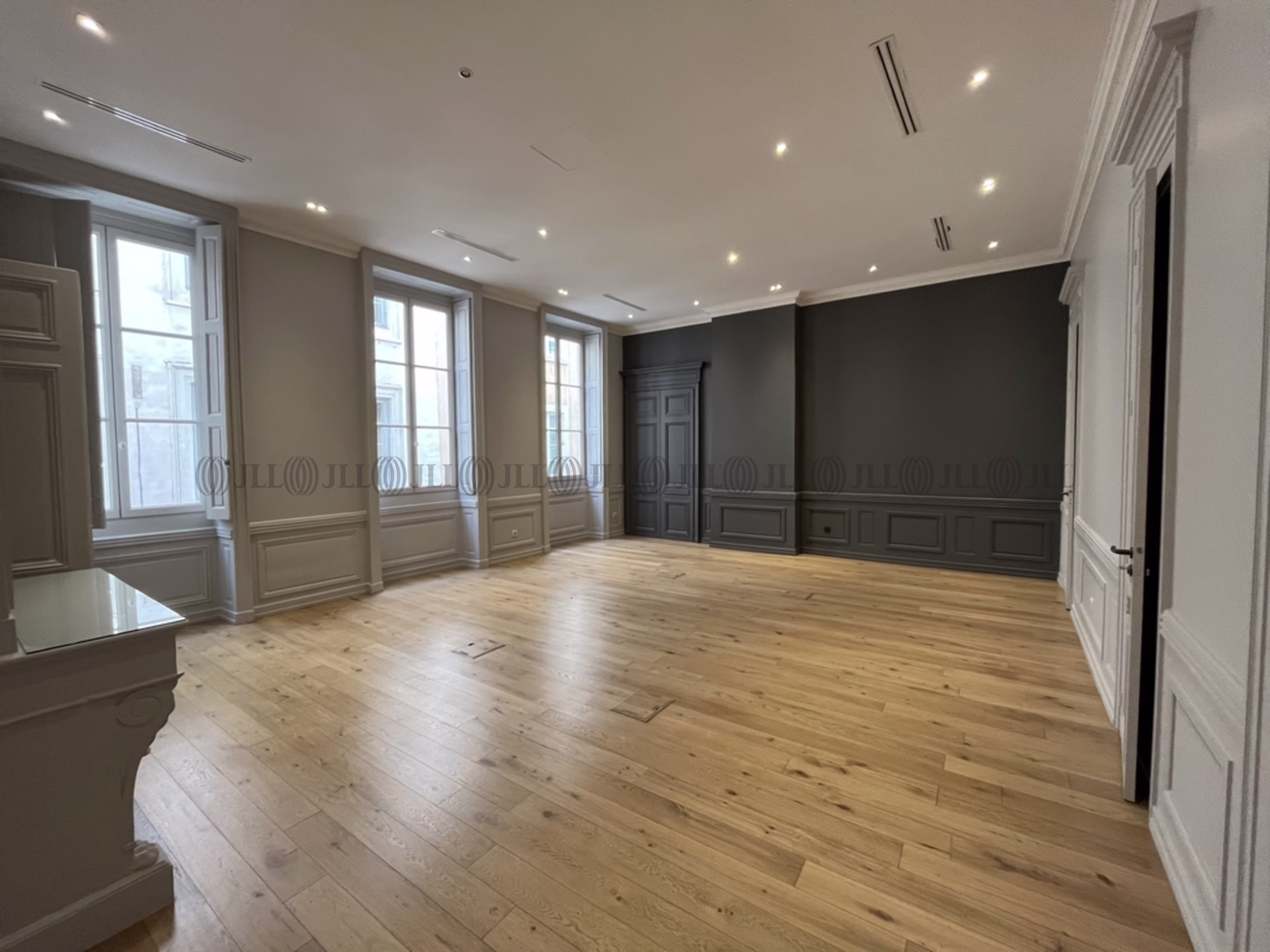 14 RUE ROYALE