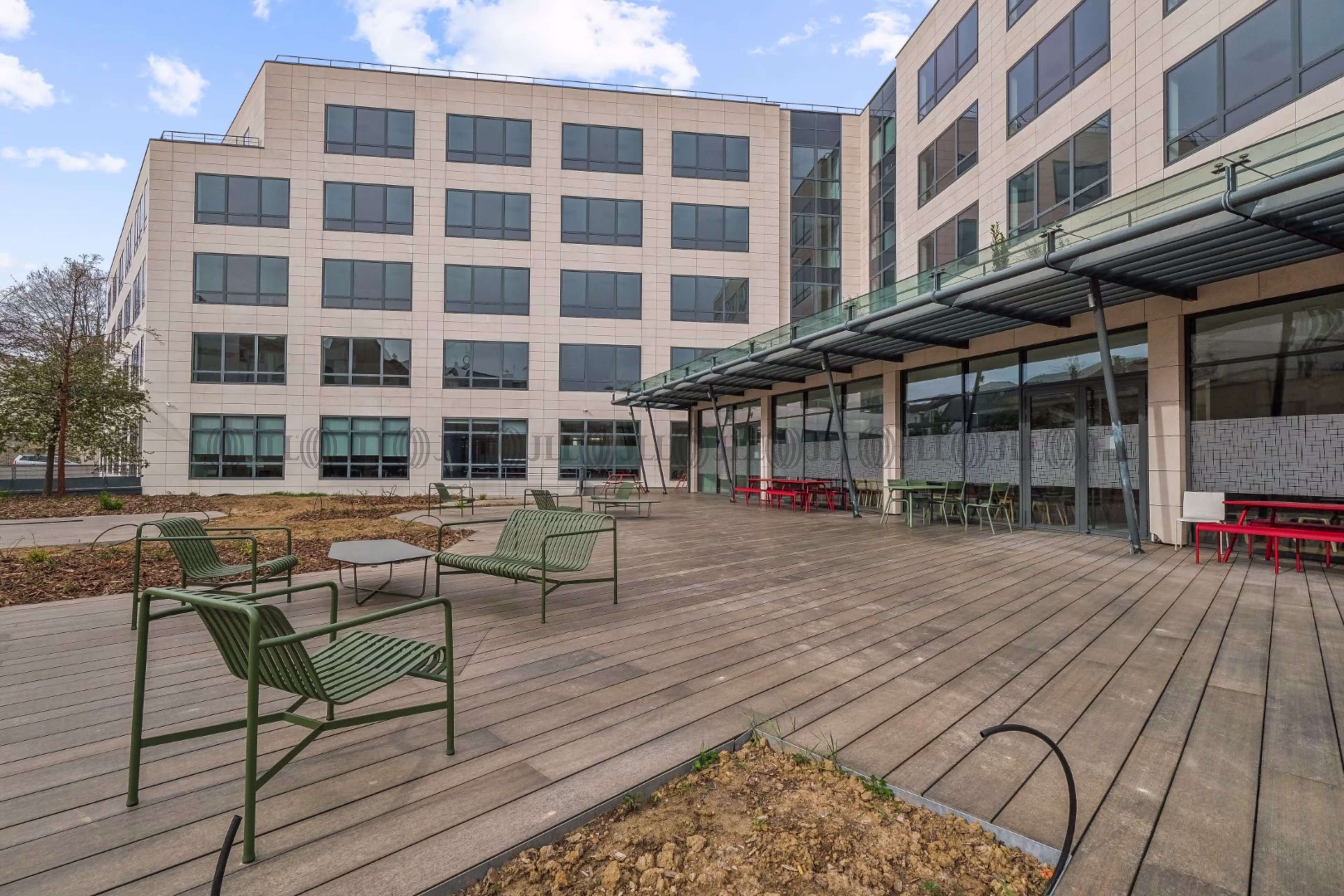10-20 RUE RAYMOND DAVID
