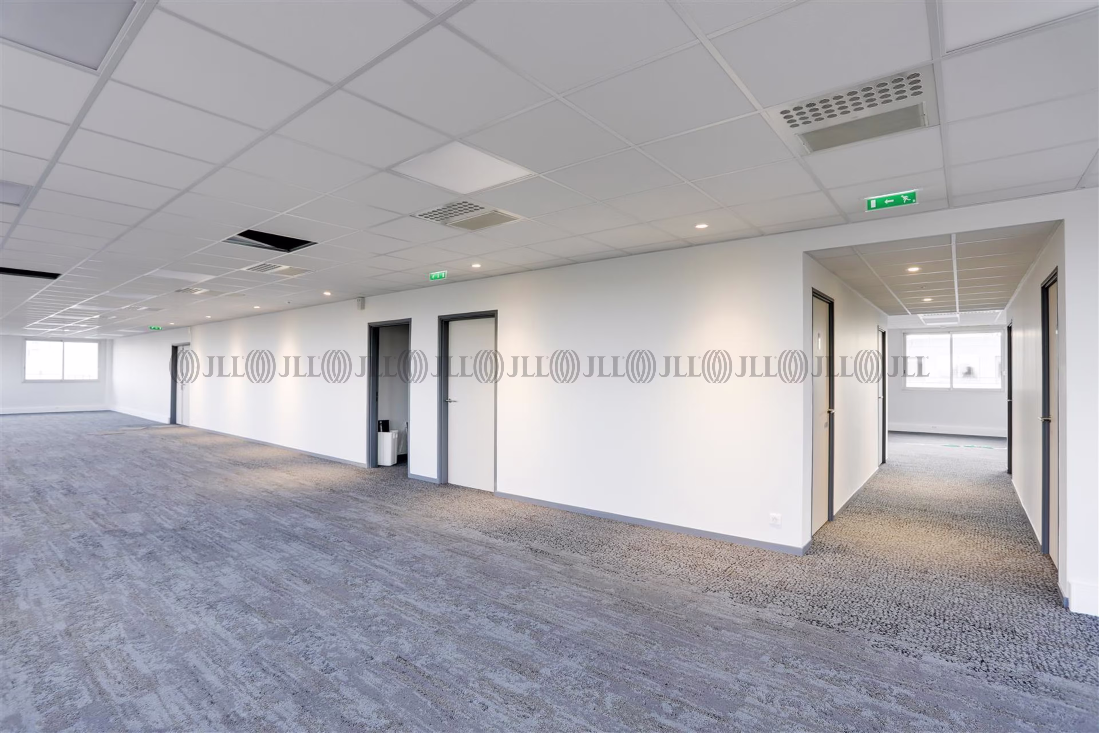 21-37 RUE DE STALINGRAD