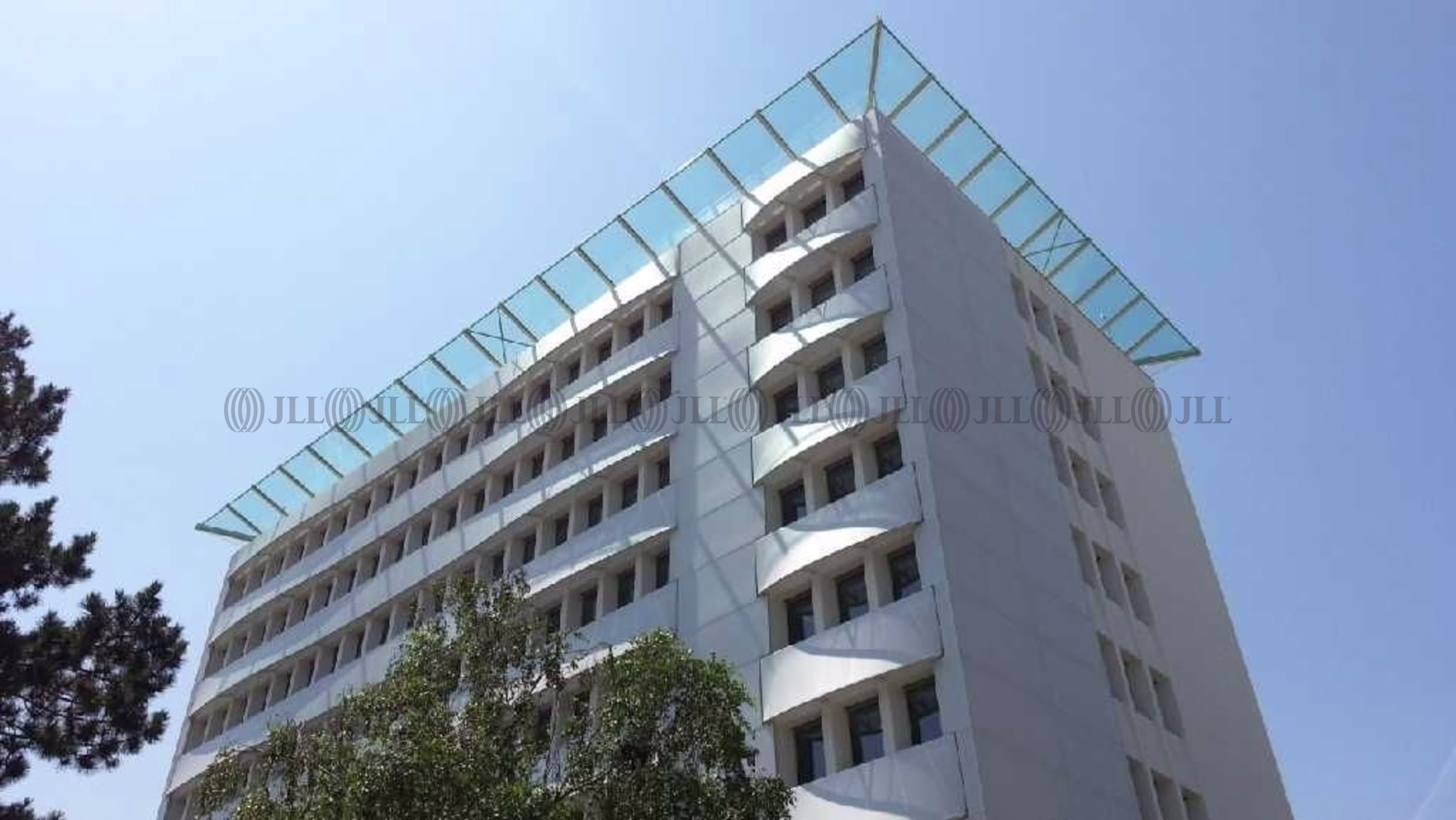 11 AVENUE MORANE SAULNIER