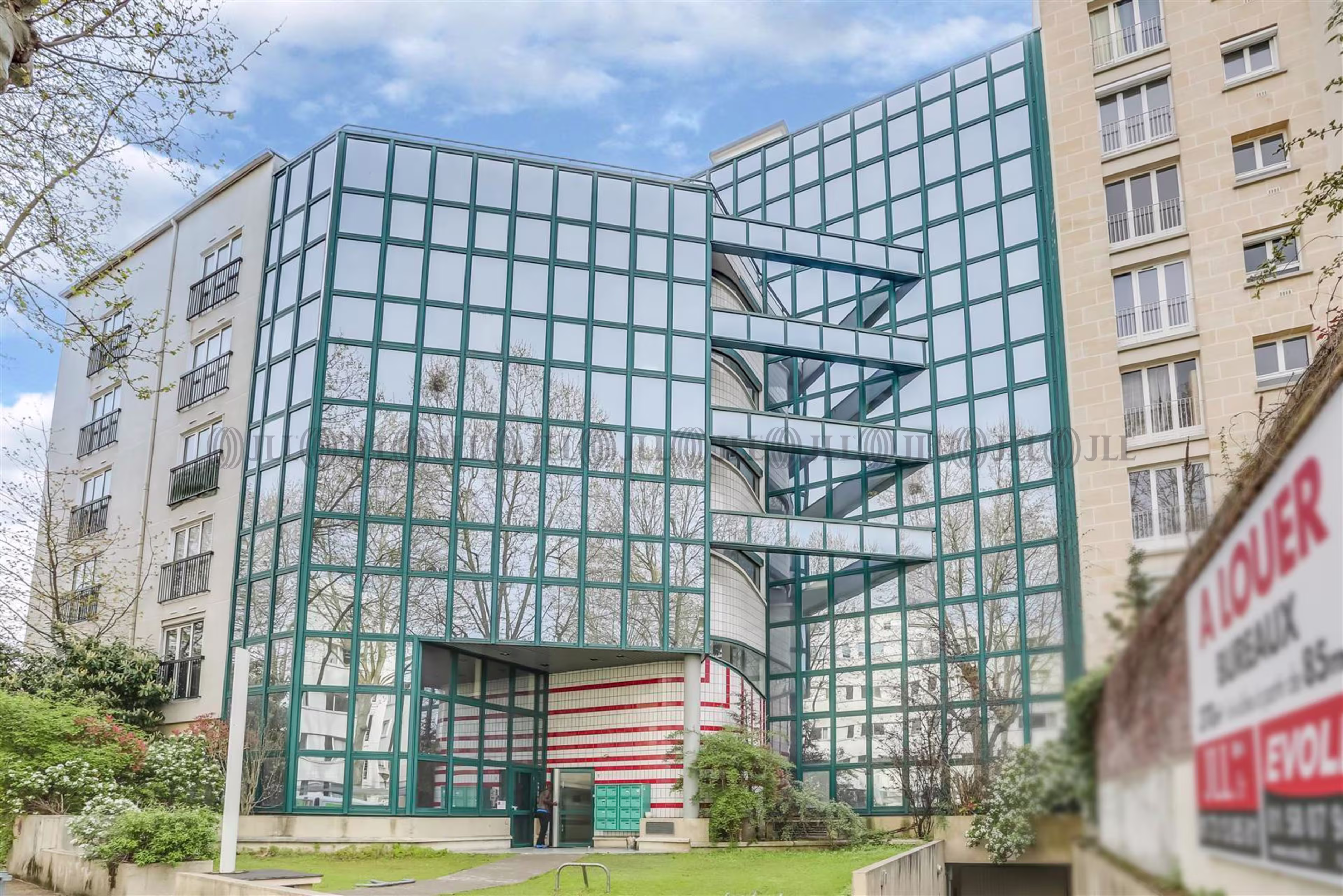 5 BOULEVARD DU MARECHAL JOFFRE