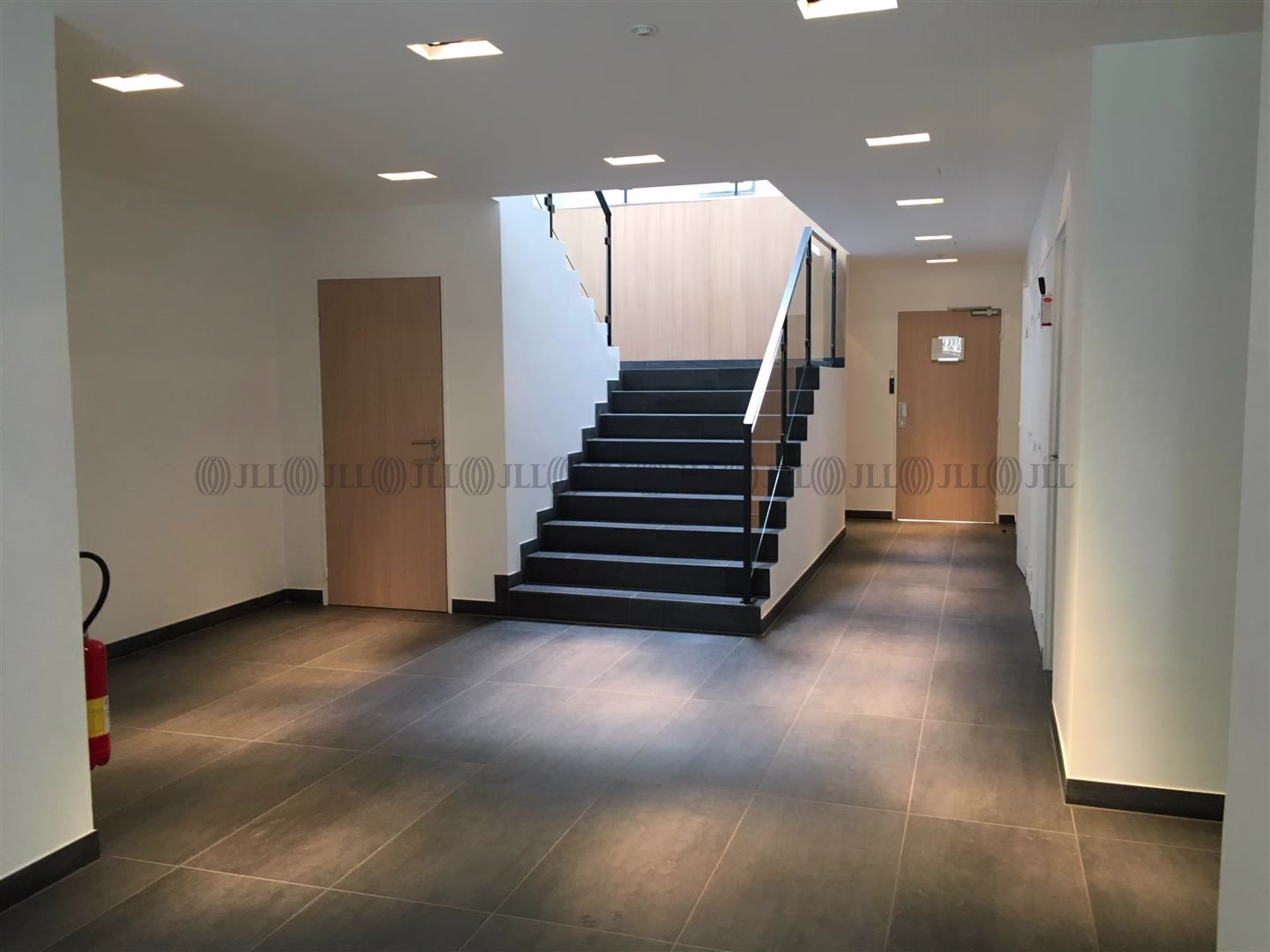 27 RUE JEAN ROSTAND
