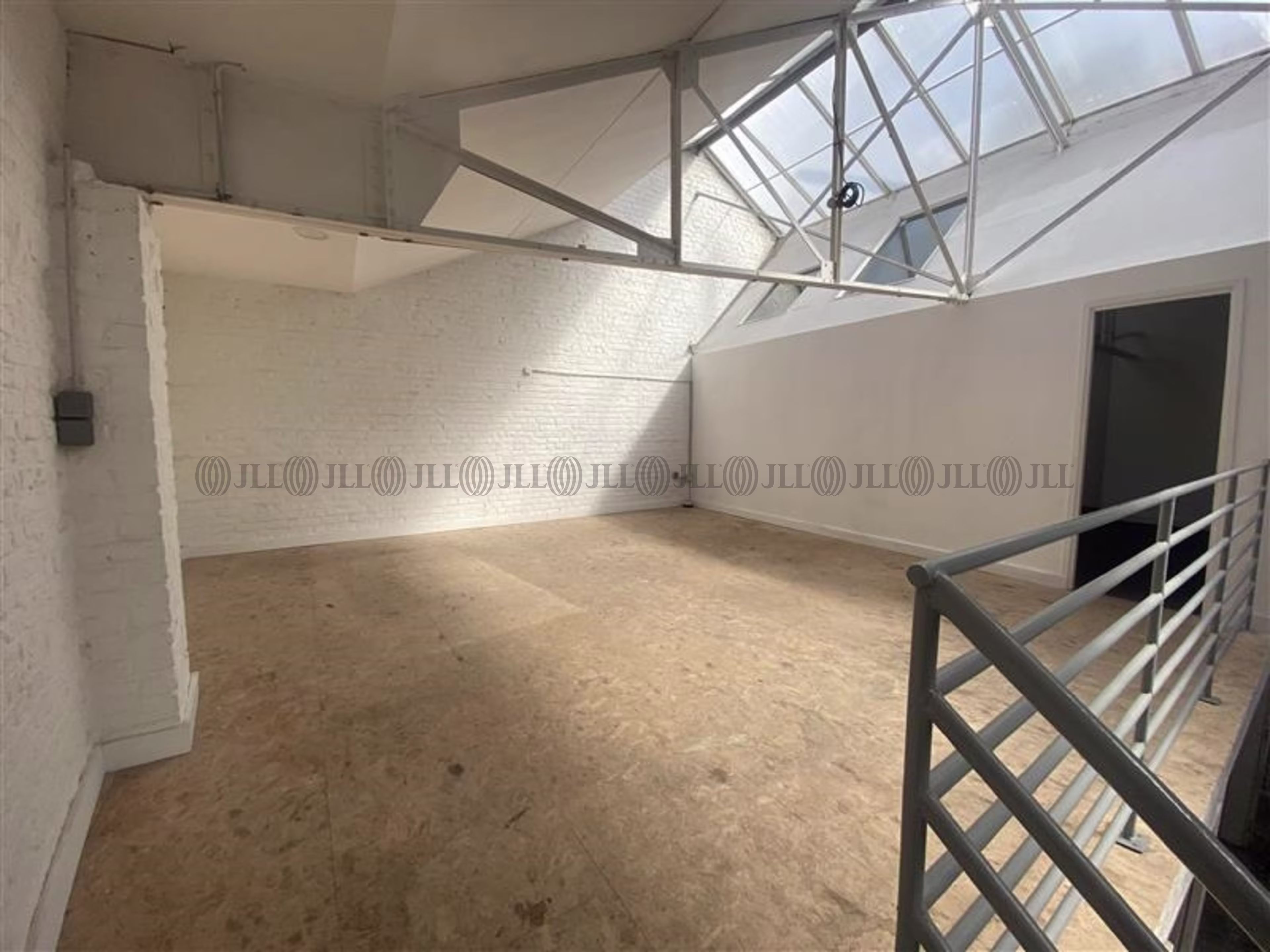 30 RUE DU PLAT