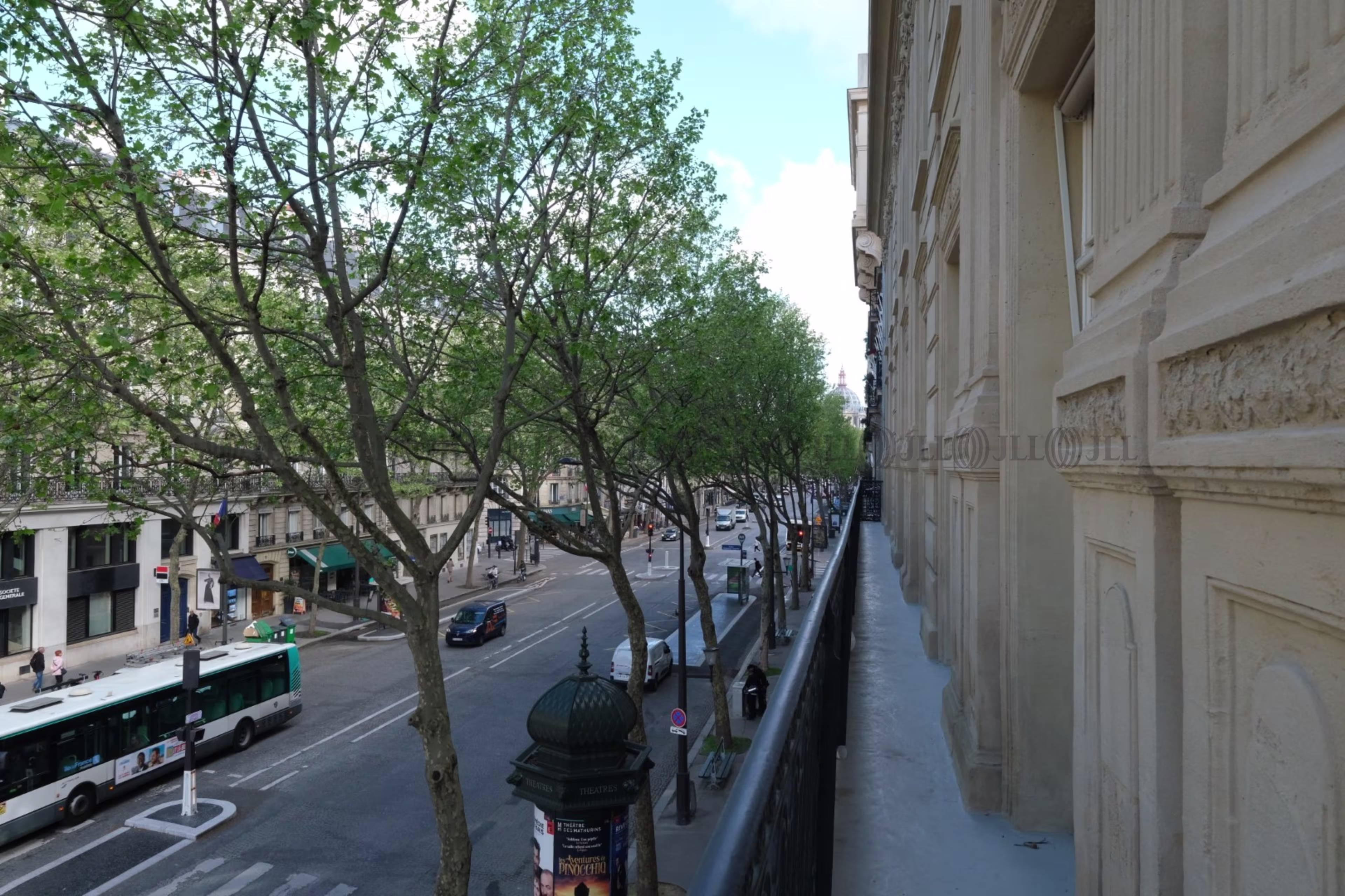8 BOULEVARD MALESHERBES