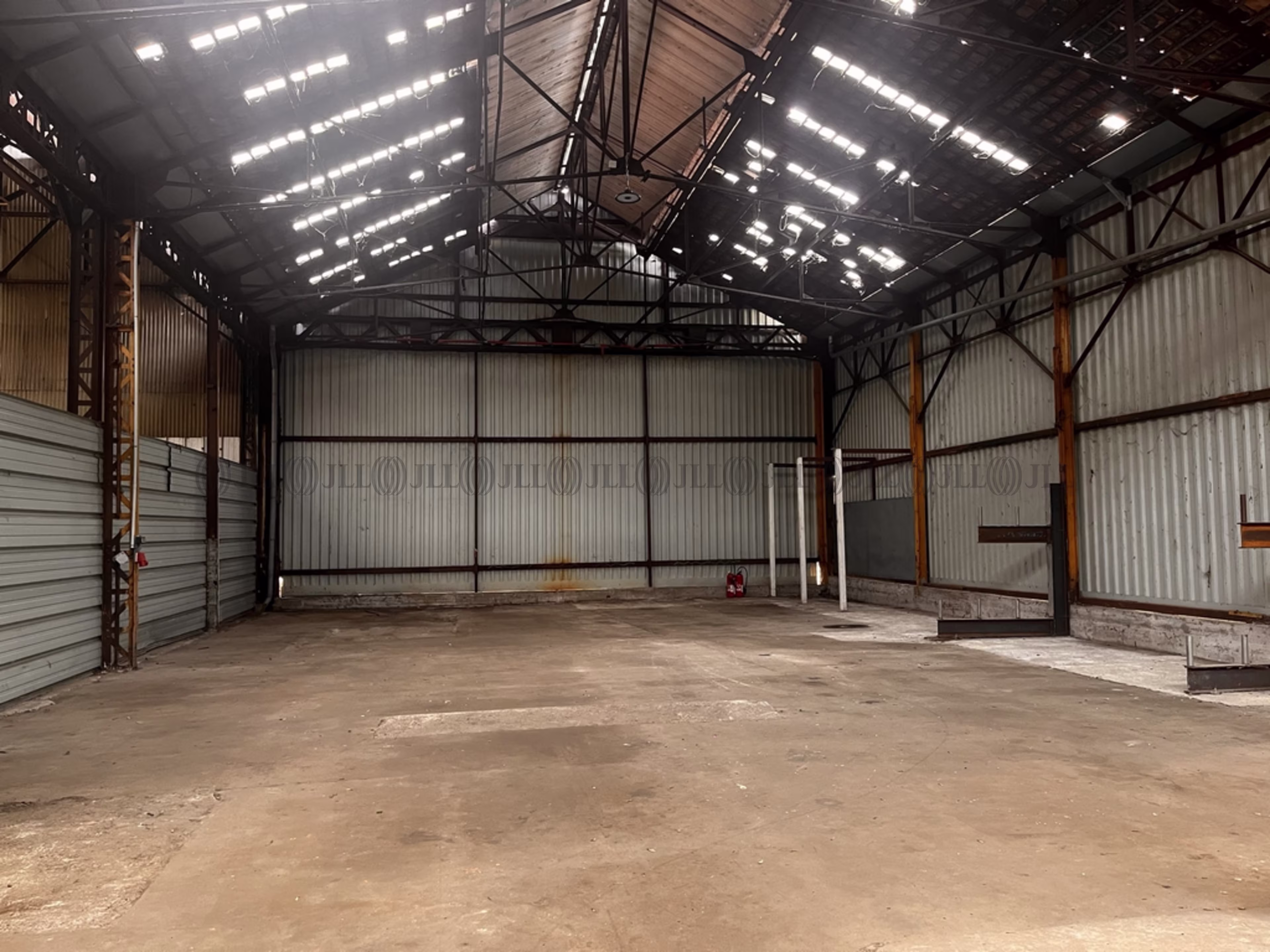 78 RUE HENRI BARBUSSE
