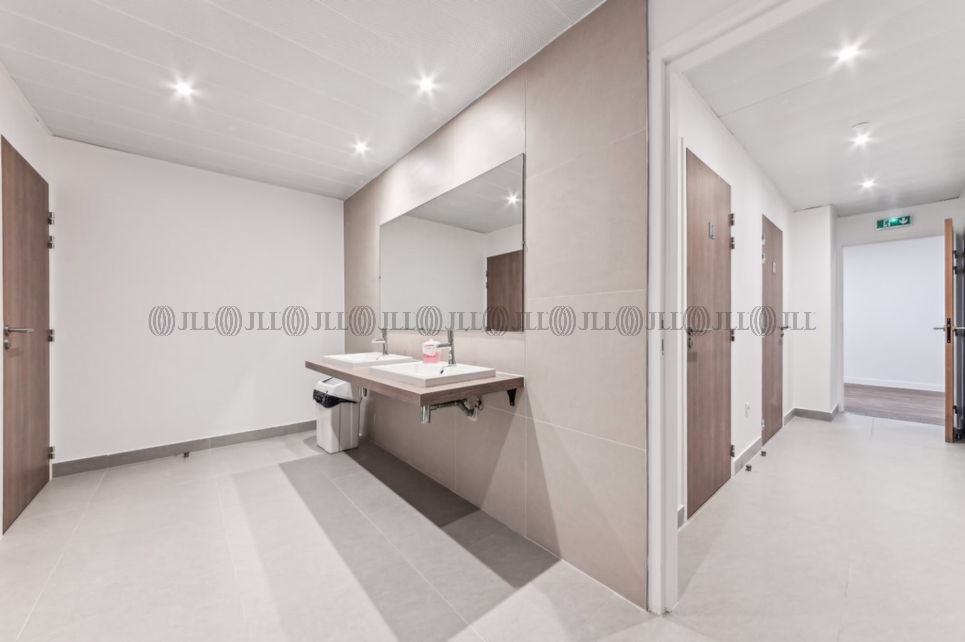 25-27 RUE JOANNES CARRET