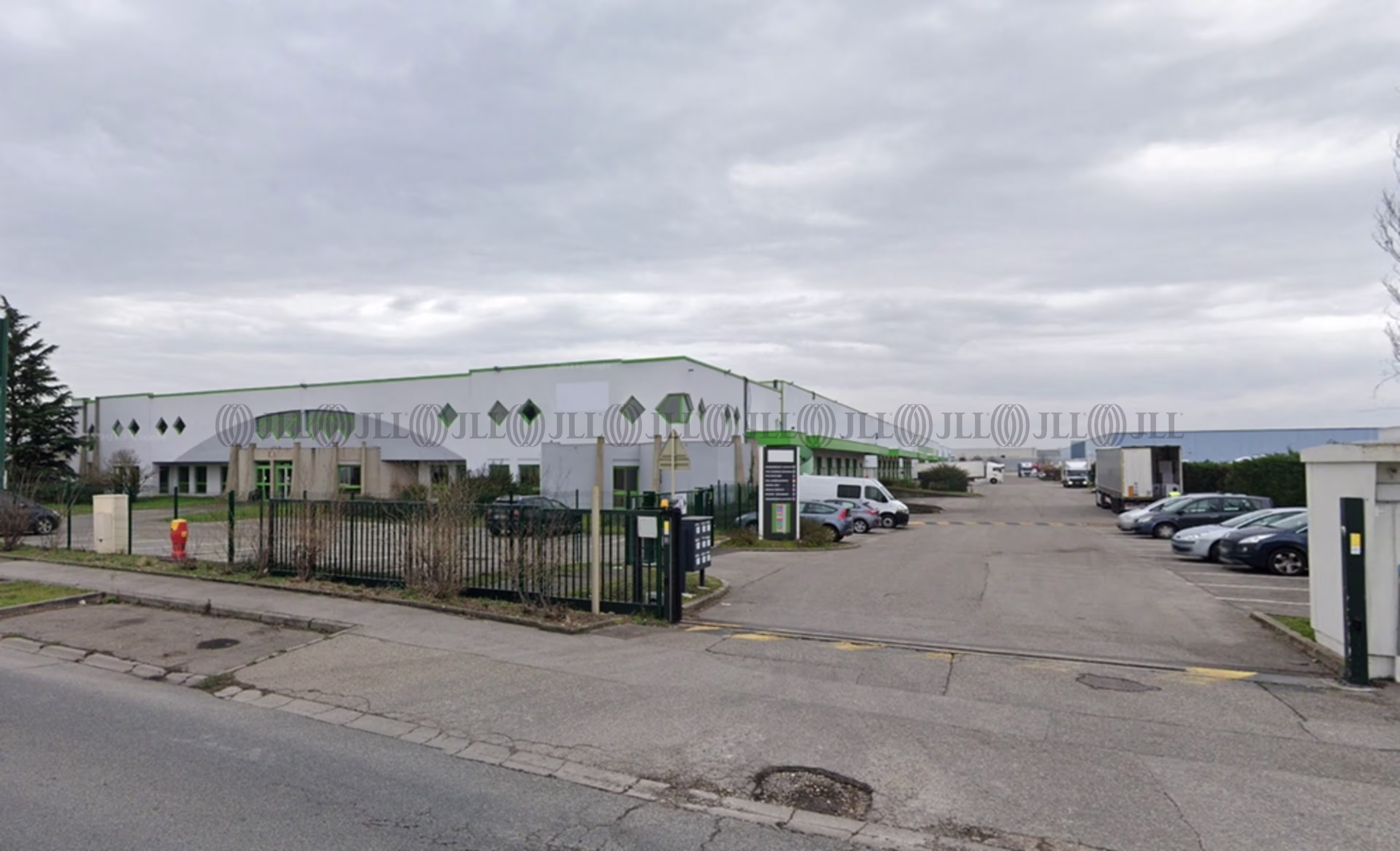 66 AVENUE DES FRERES MONTGOLFIER
