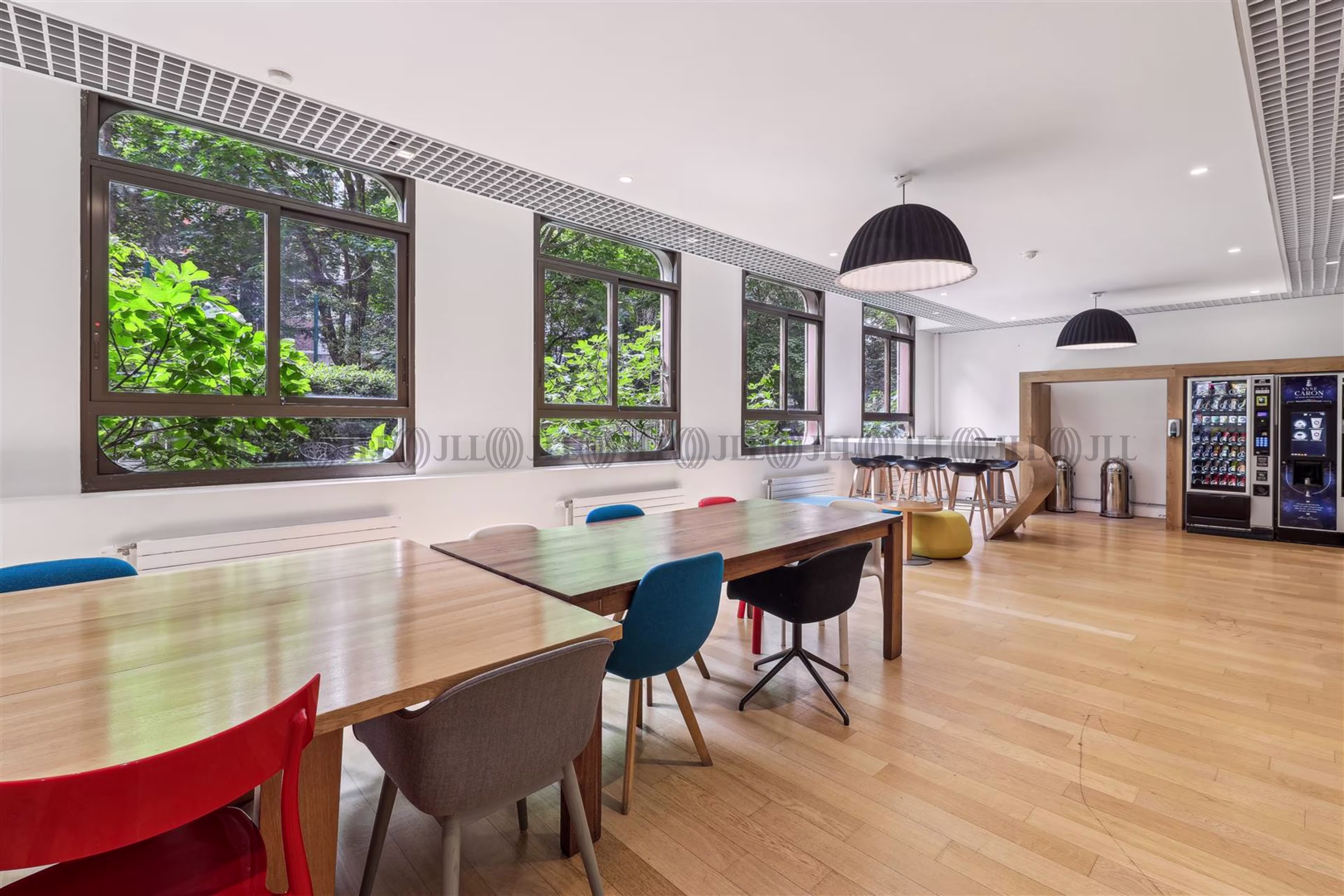 3-5 RUE MAURICE RAVEL
