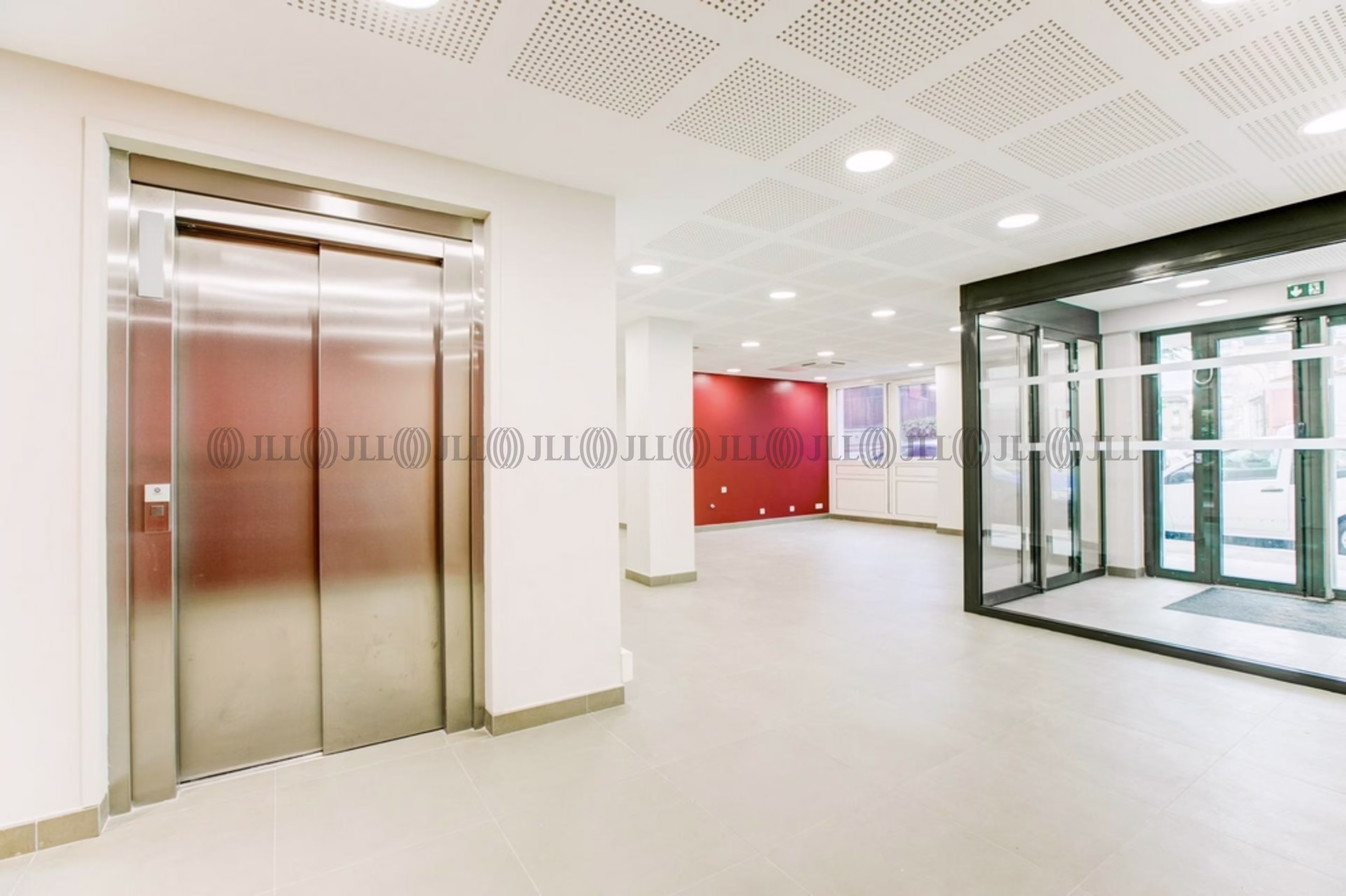 40 AVENUE AUGUSTIN DUMONT