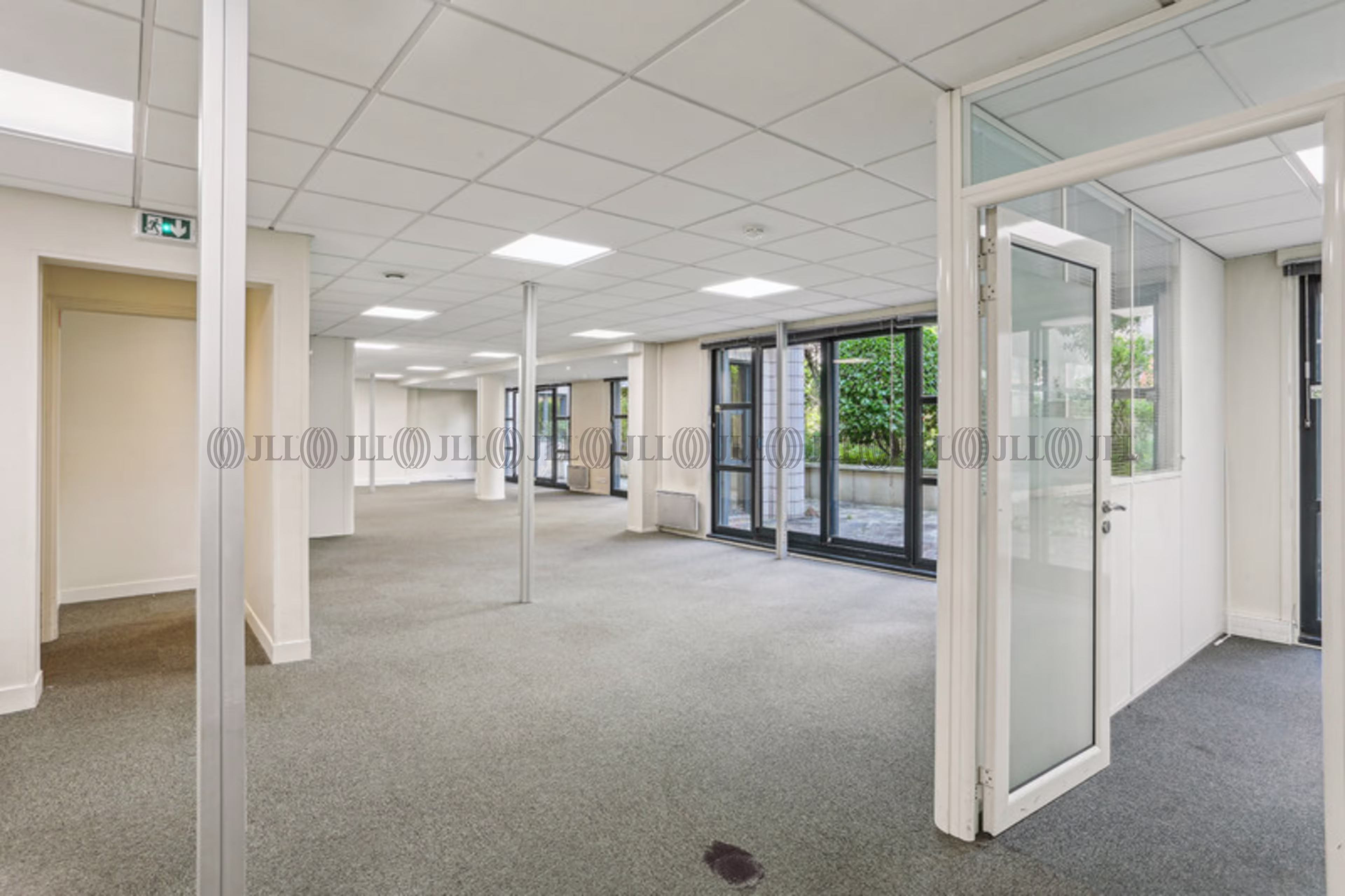 11 ALLEE NICEPHORE NIEPCE