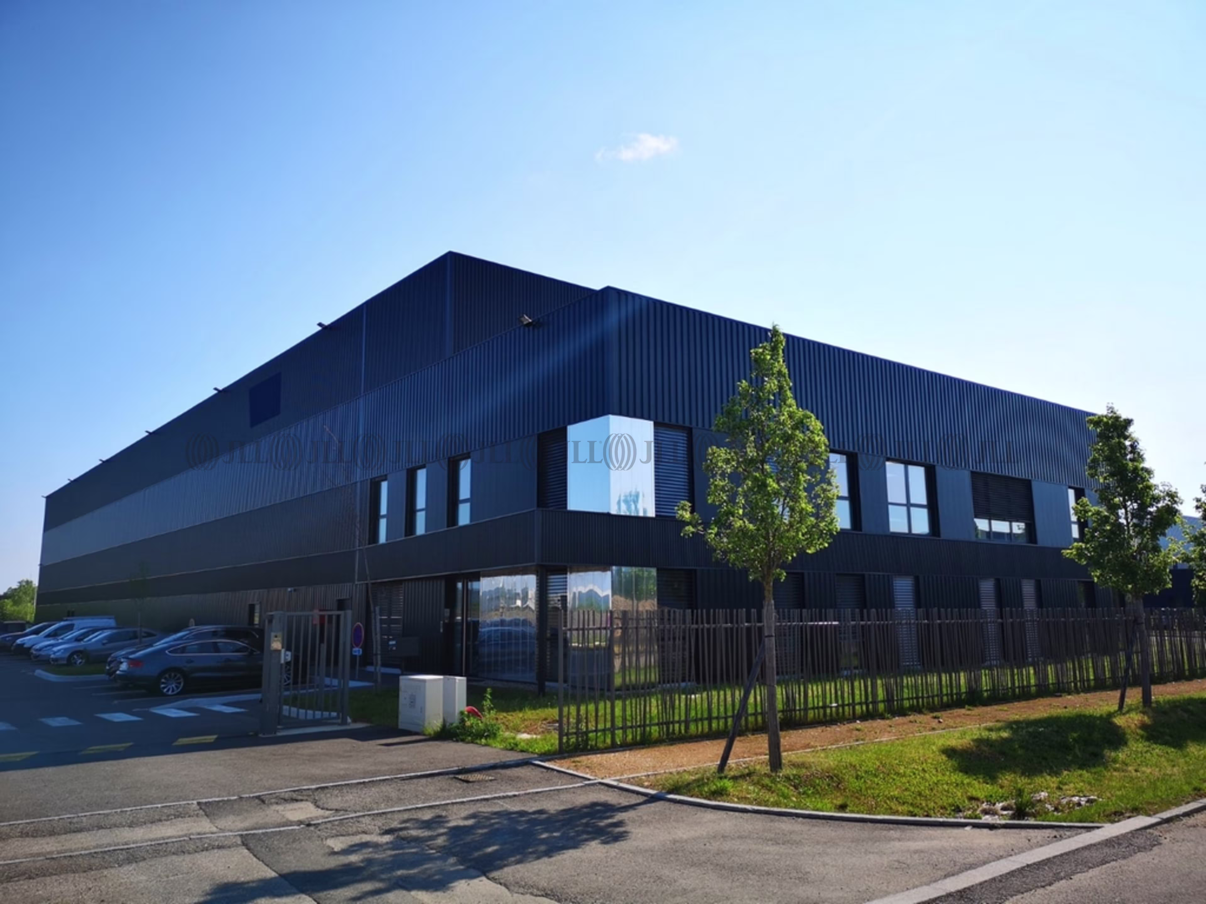 10 RUE MARCEL DASSAULT