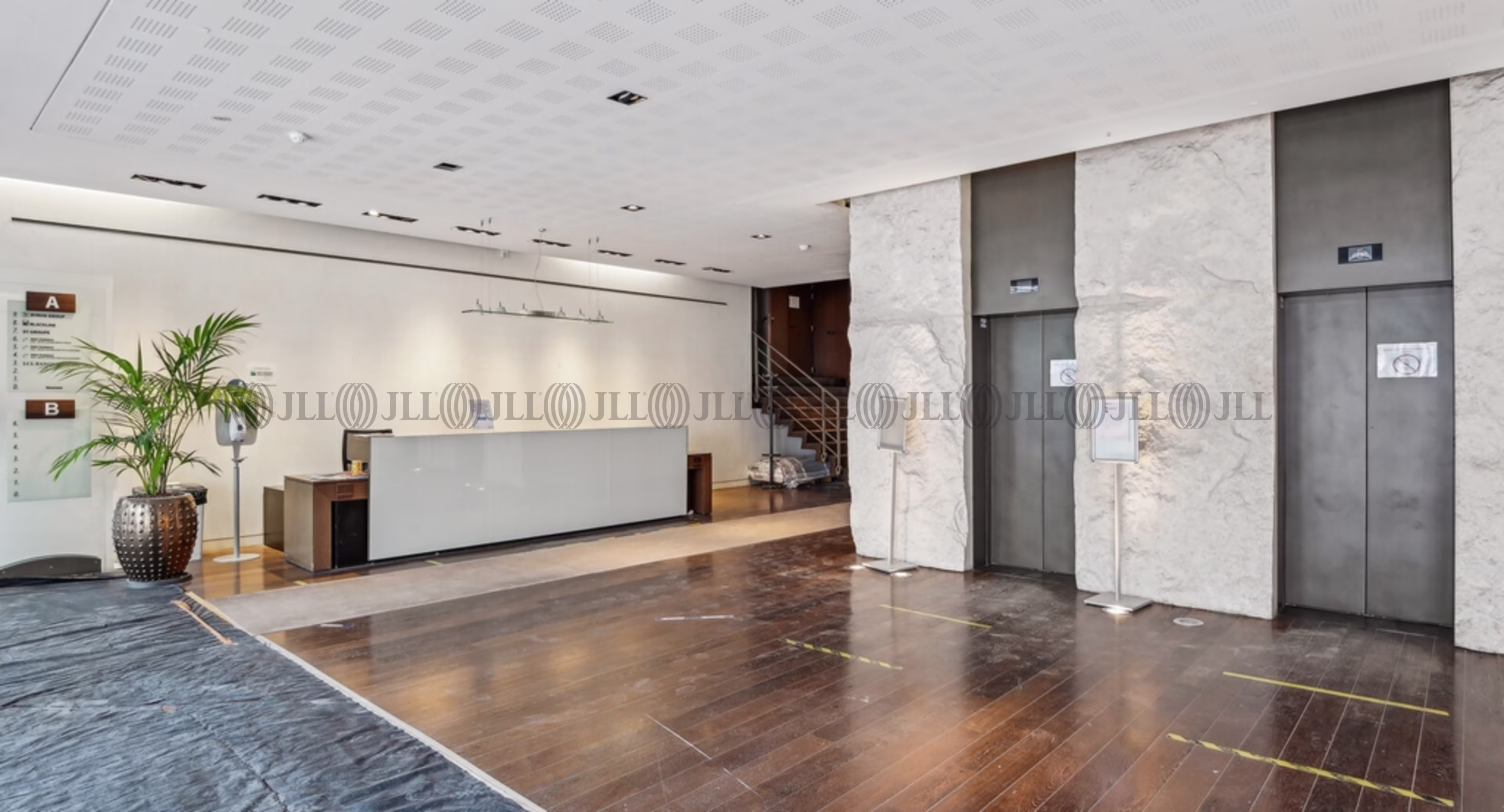 127 AVENUE CHARLES DE GAULLE