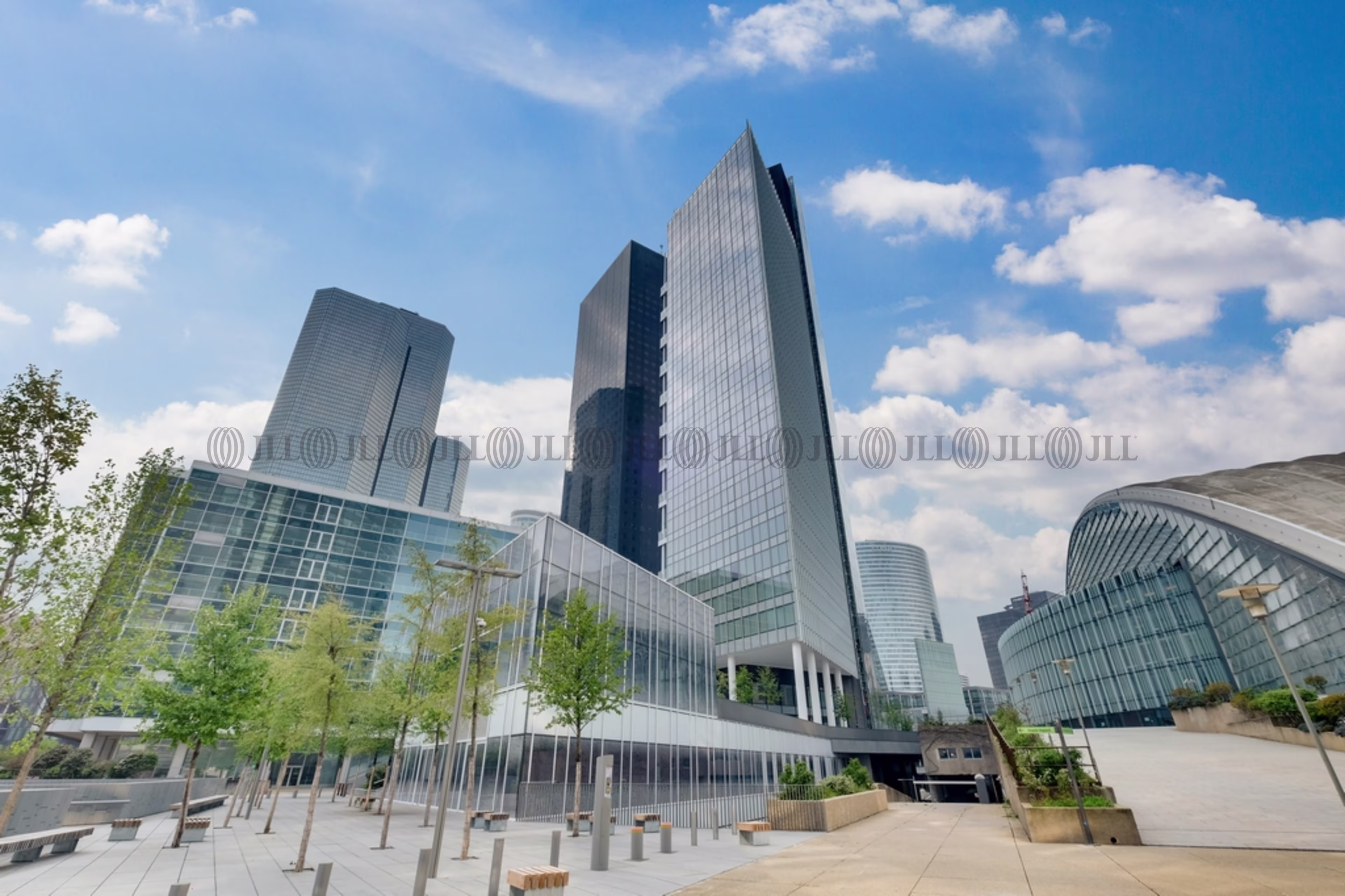 1BIS PLACE DE LA DEFENSE