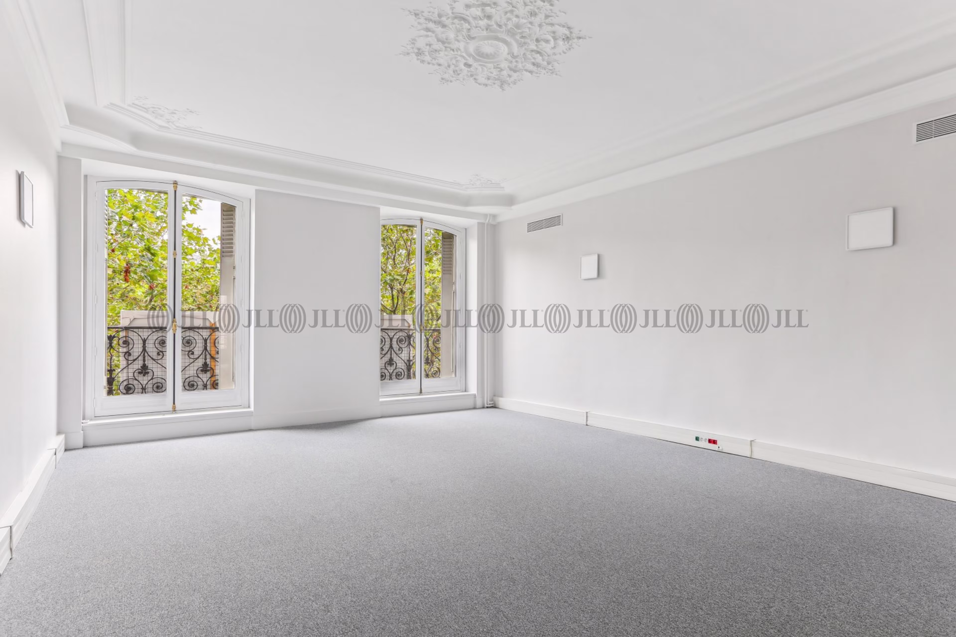 9 BOULEVARD MALESHERBES