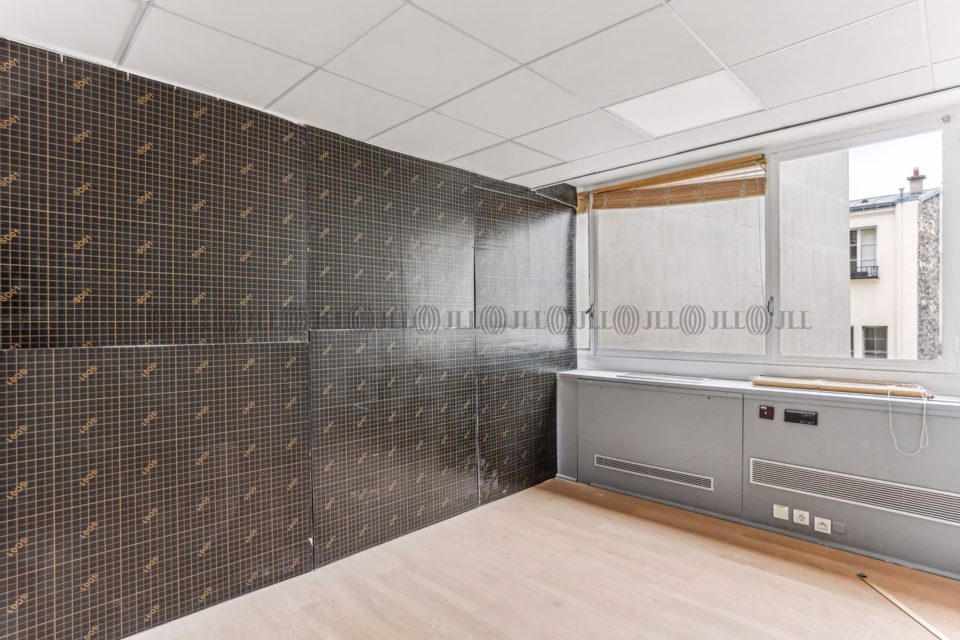 84 RUE DE GRENELLE