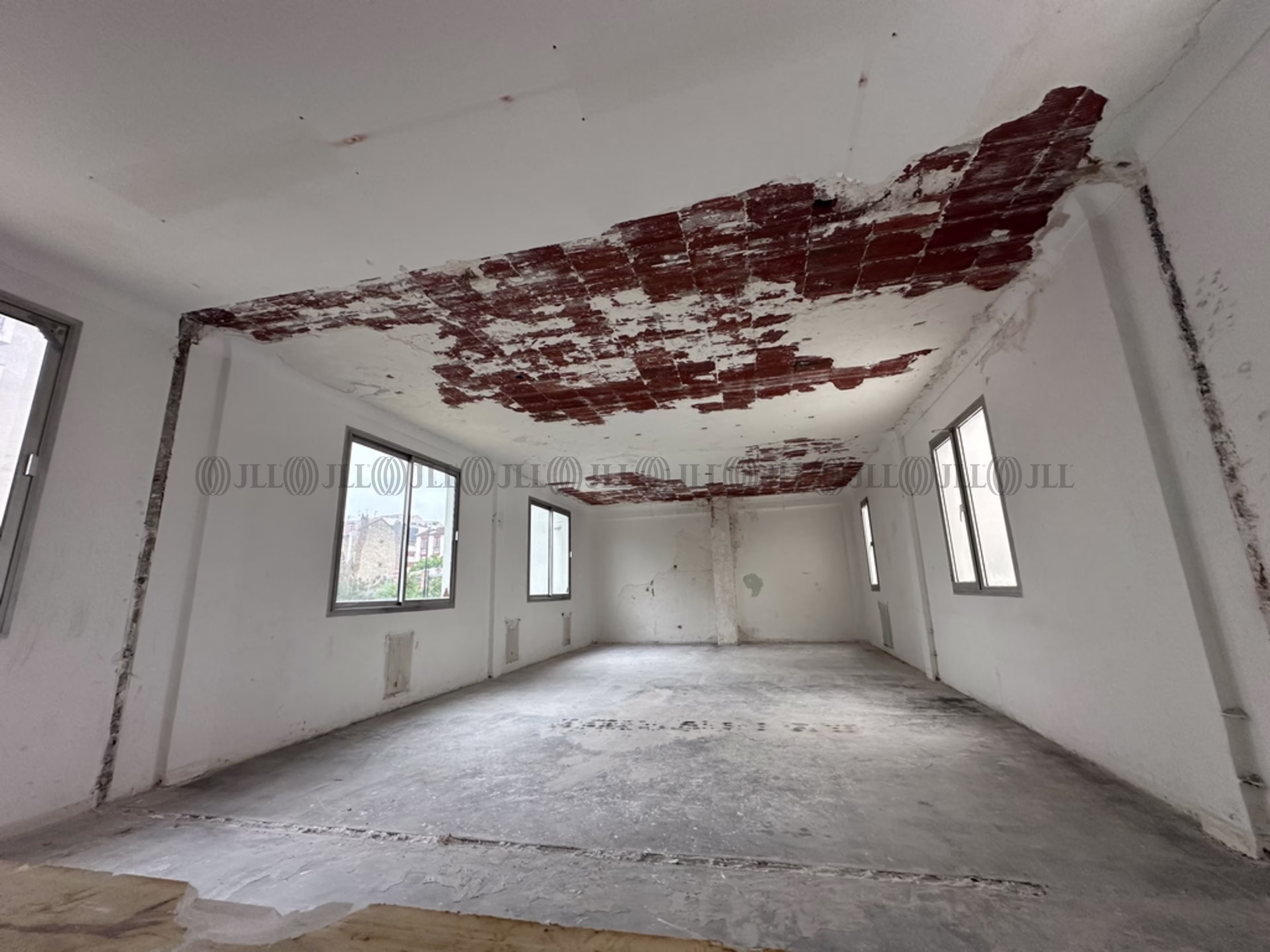112 BOULEVARD SAINT DENIS