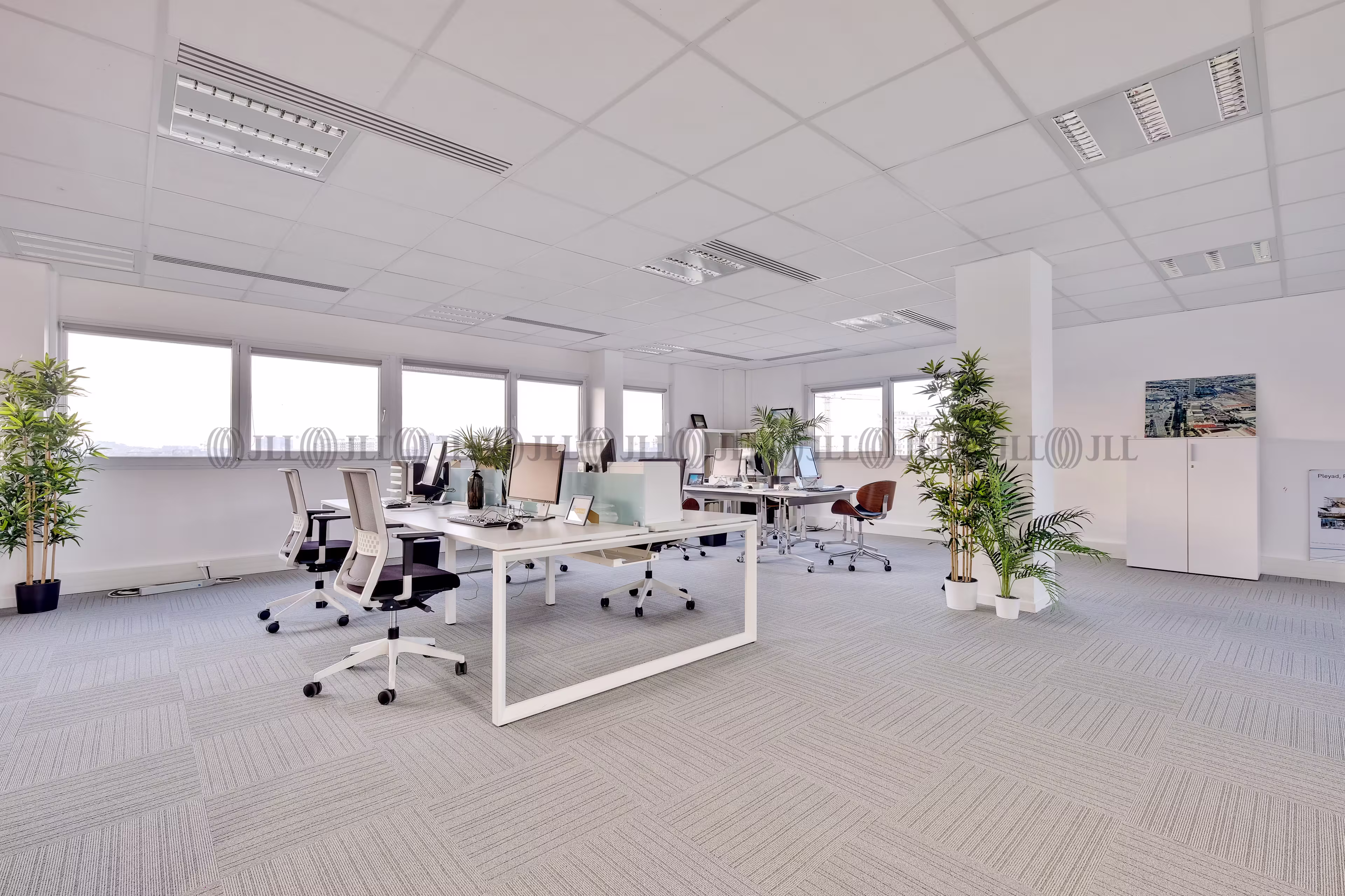 1-3 PLACE DE LA BERLINE