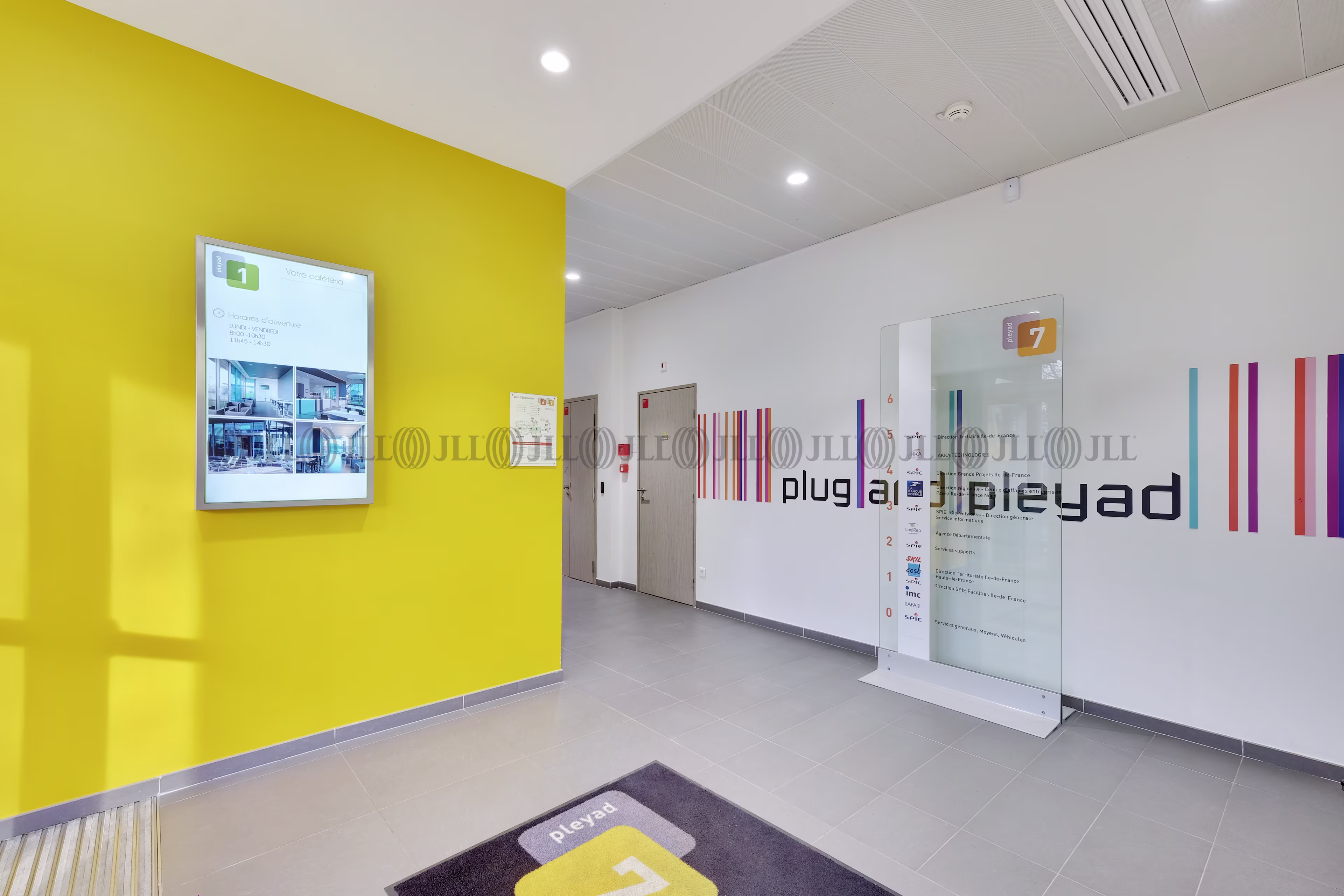 1-3 PLACE DE LA BERLINE