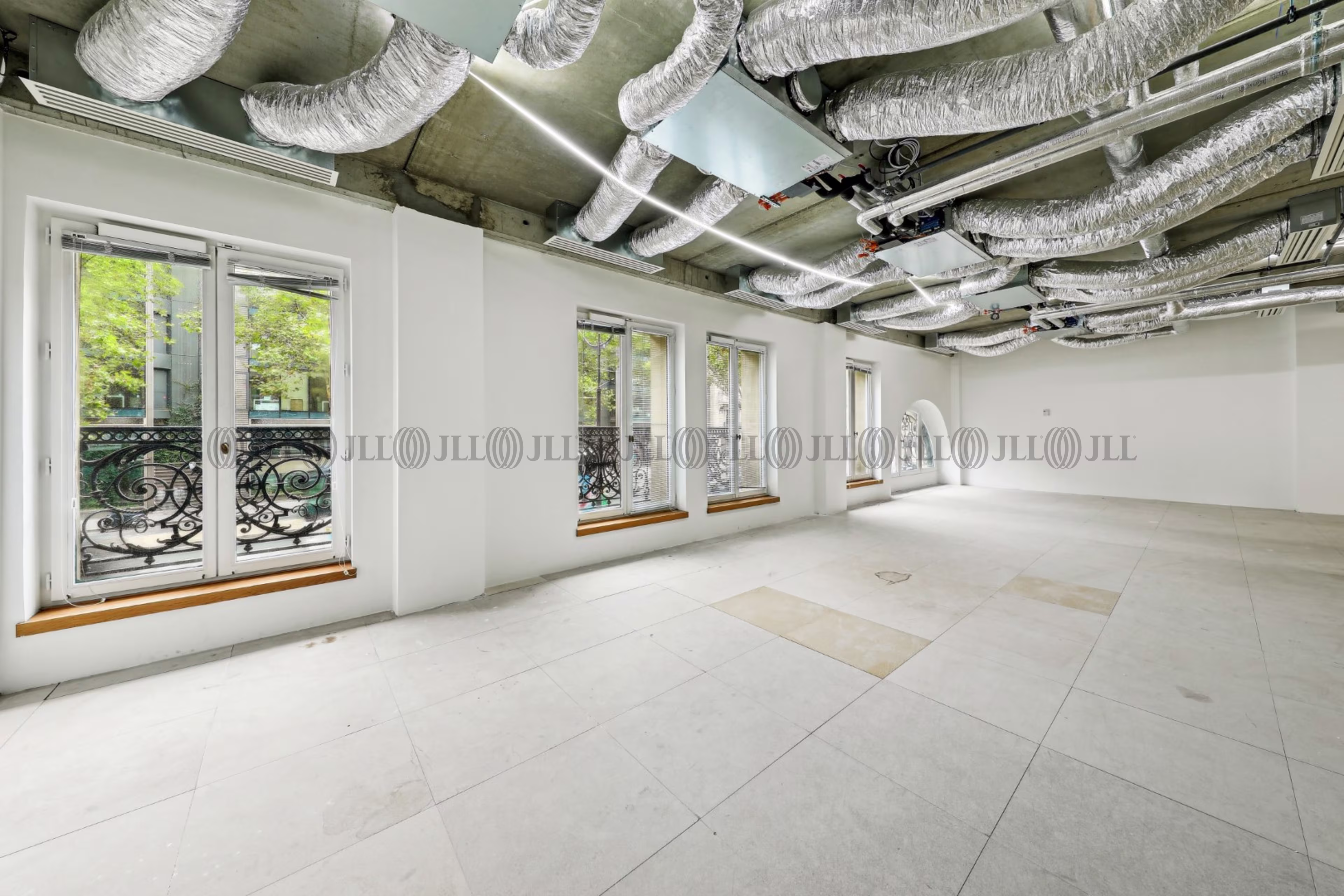 8 AVENUE KLEBER