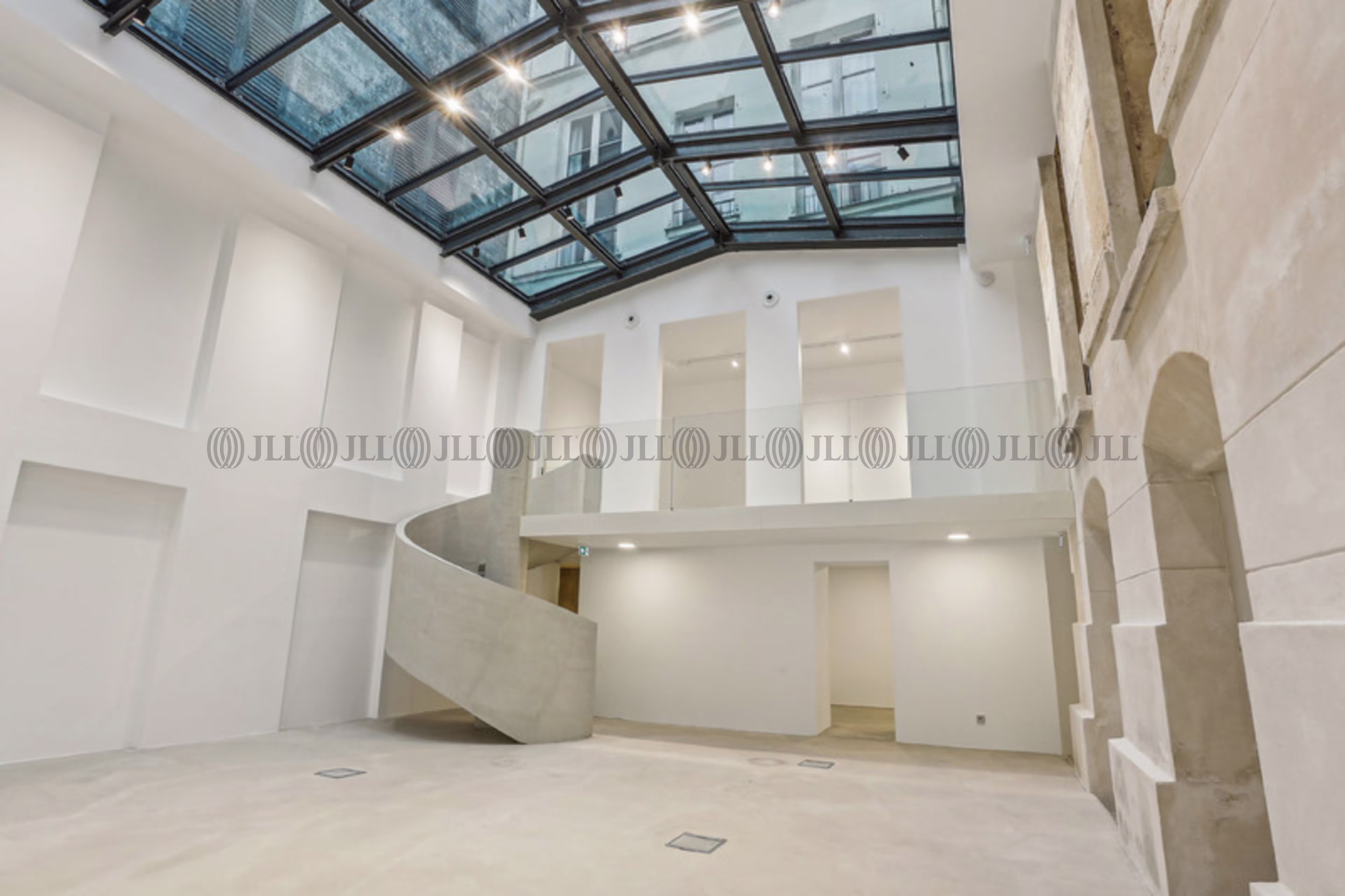 65 RUE SAINTE ANNE