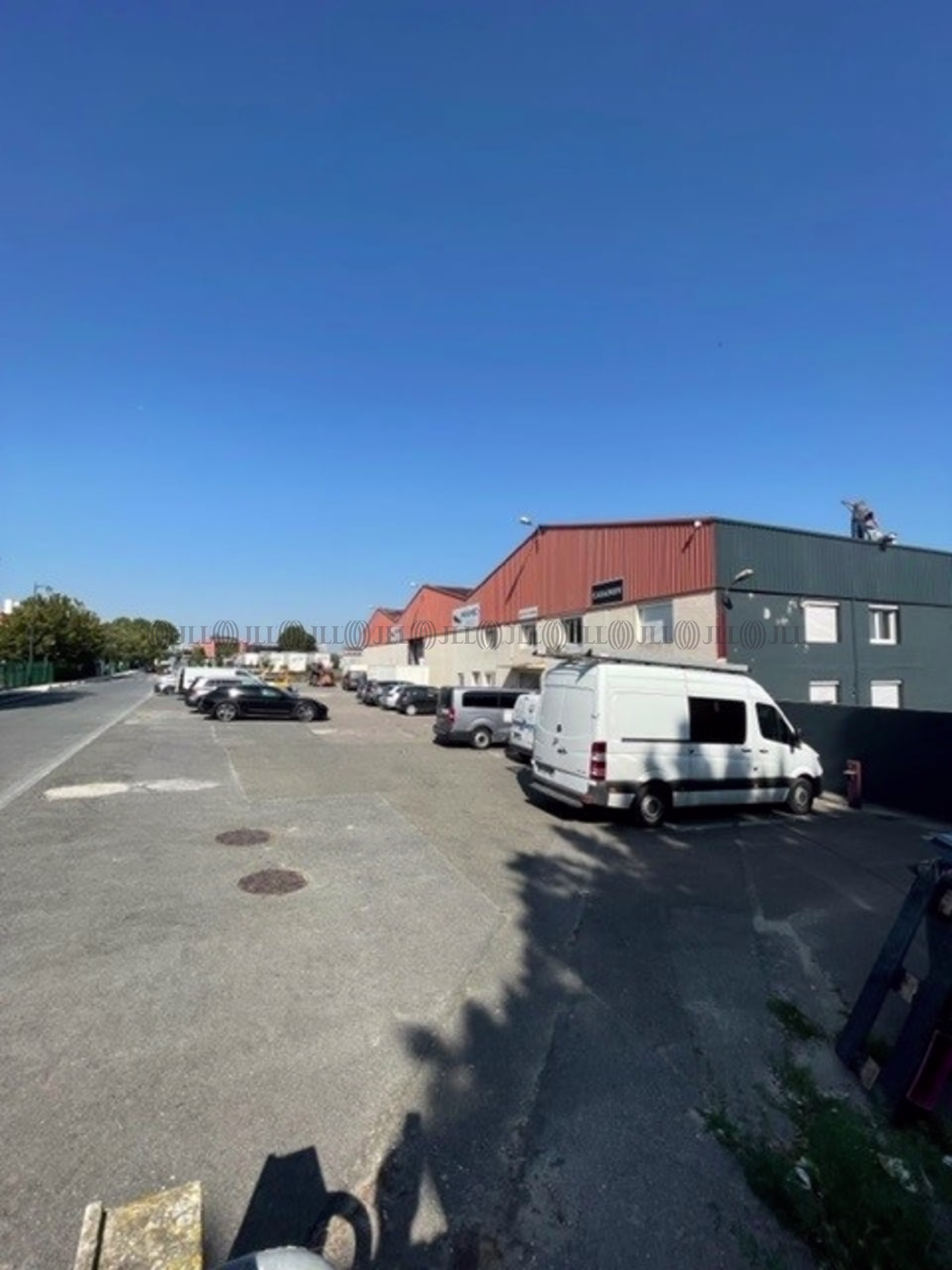 3 RUE DU STADE SAUVANET